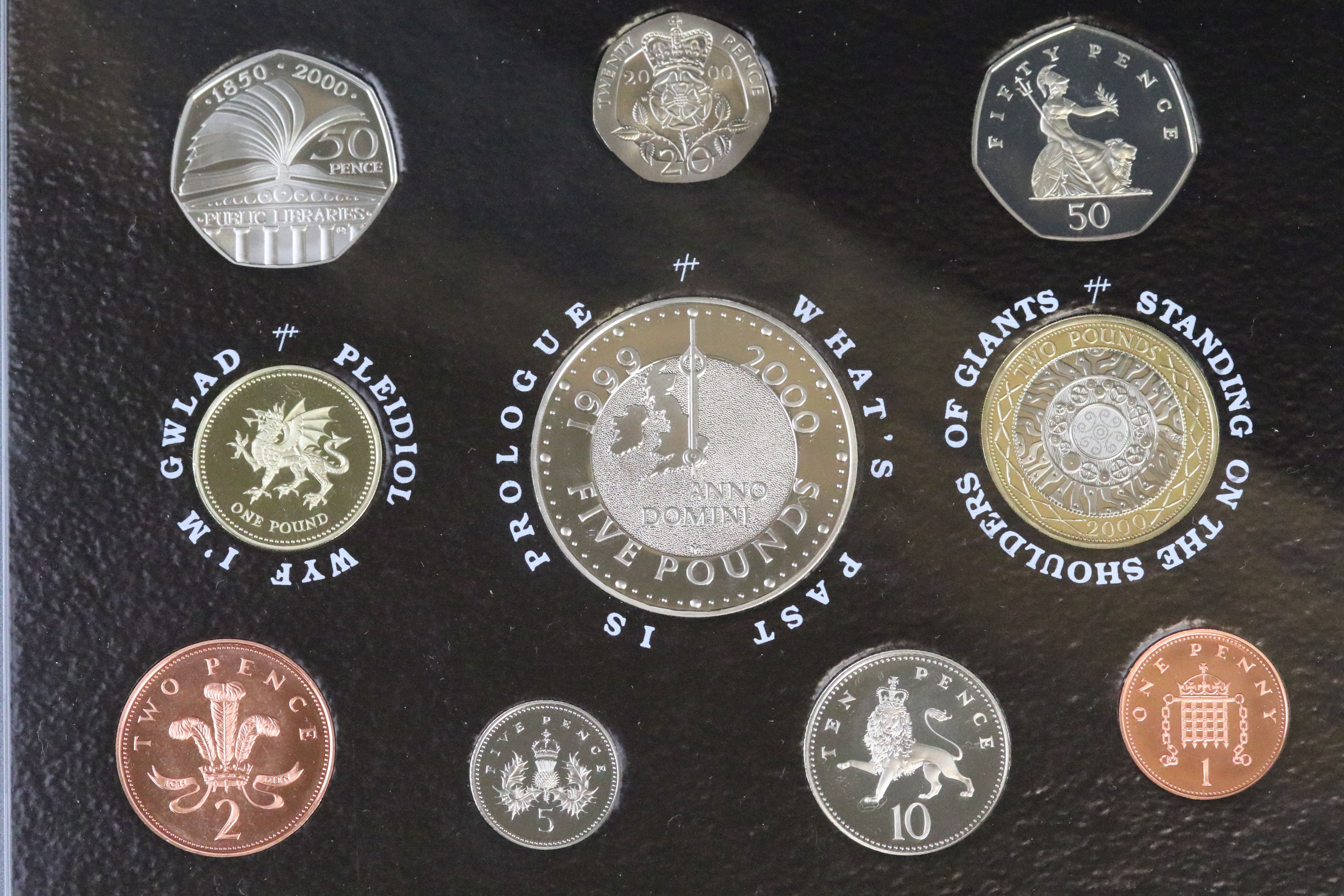 A collection of eight Royal Mint uncirculated coin year sets to include 2000, 2001, 2002, 1986, - Image 2 of 9