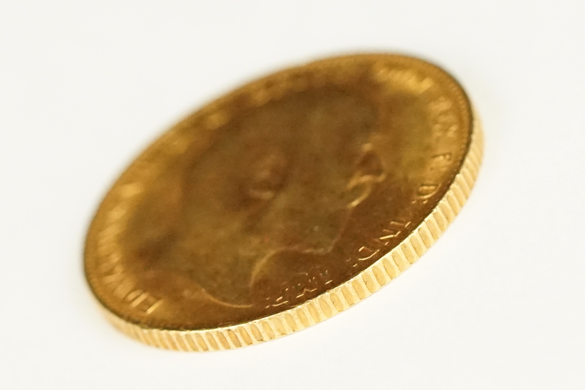 A British King Edward VII 1910 gold full sovereign coin. - Image 3 of 3