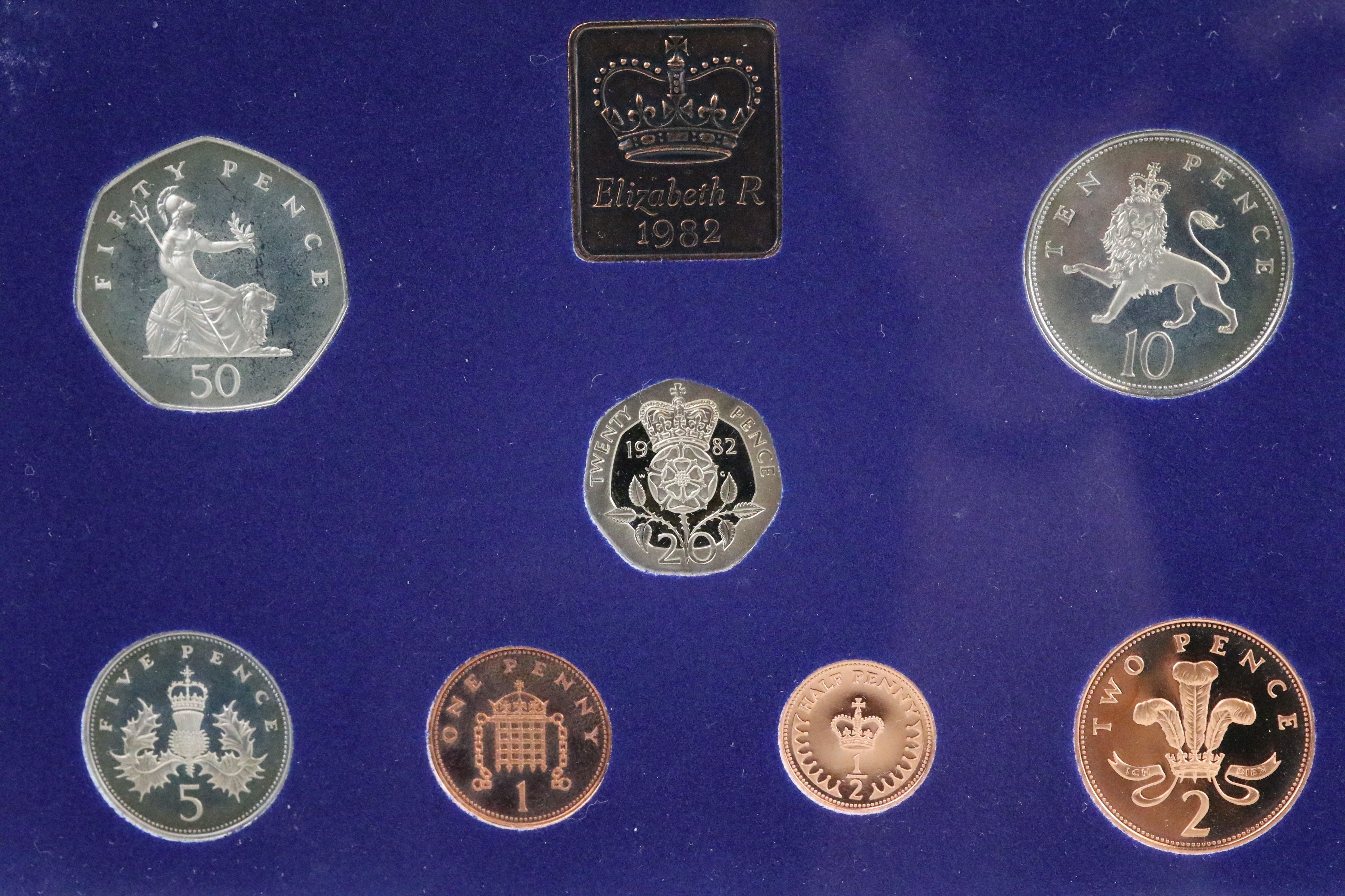 A collection of Twelve Royal Mint brilliant uncirculated coin year sets to include 1977, 1979, 1982, - Image 8 of 13