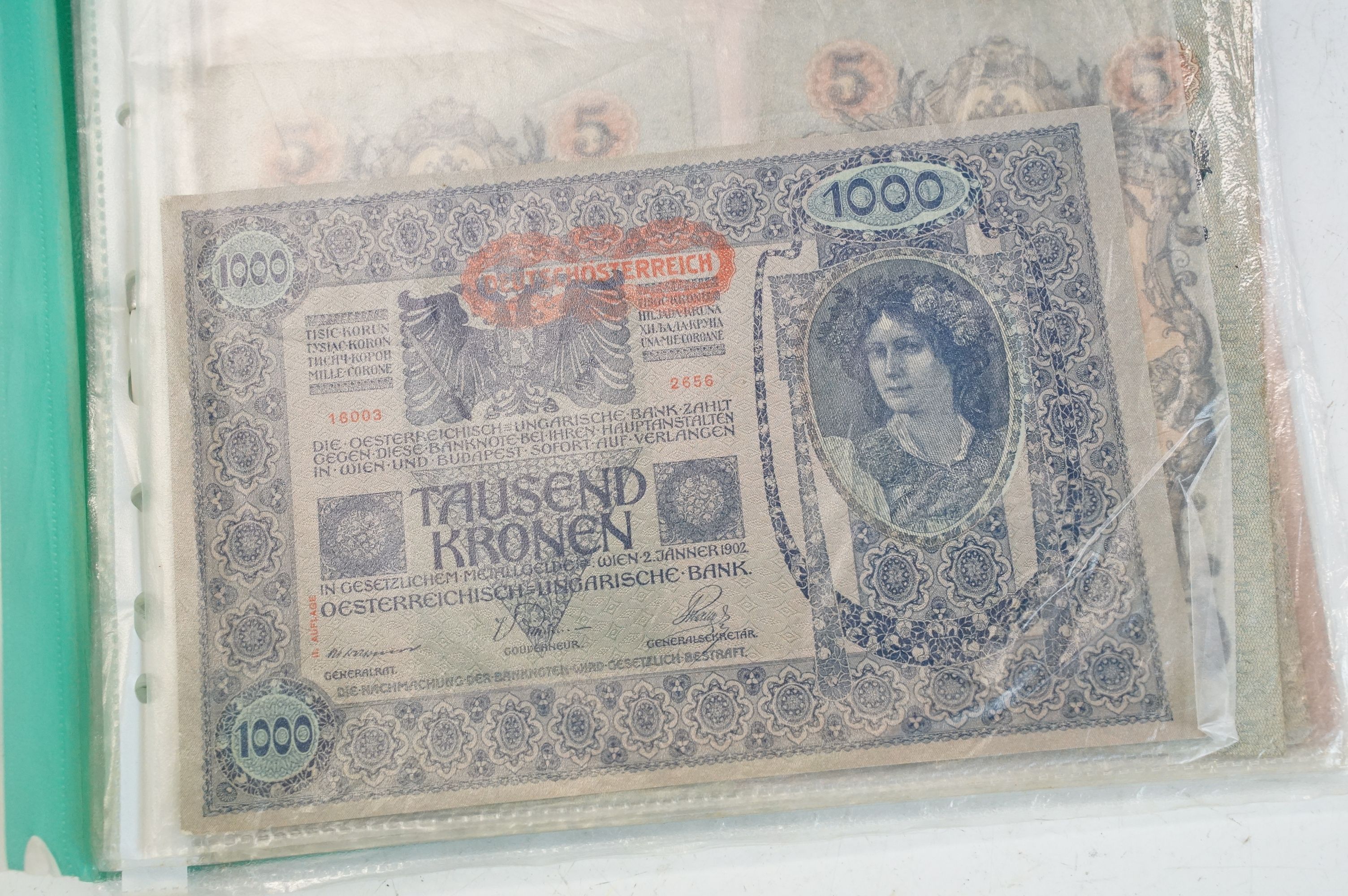 A collection of early 20th century Russian banknotes together with an Austrian example dated 1902. - Image 2 of 6