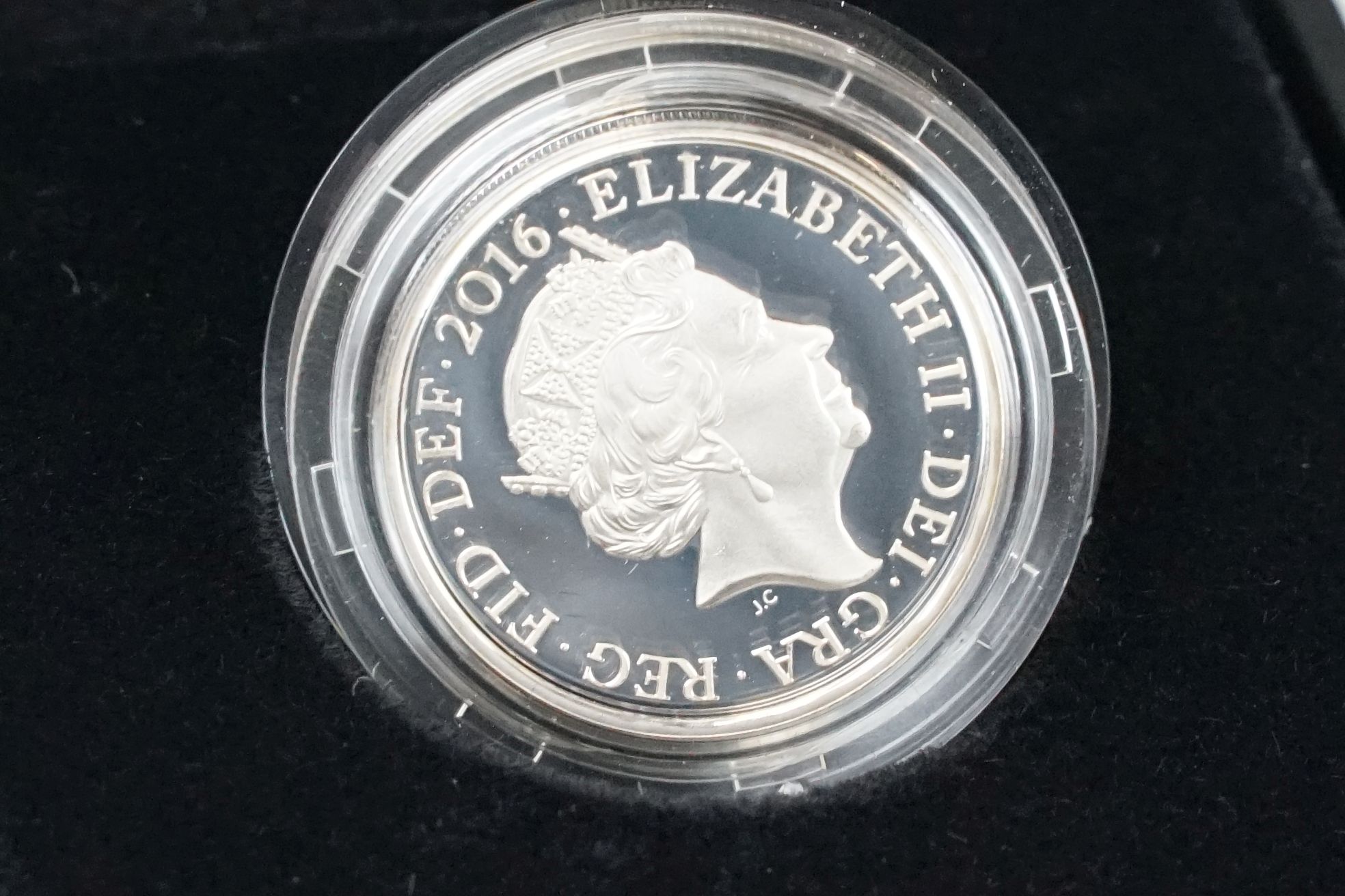 A collection of three Royal Mint silver proof £1 coins to include 2015 and two 2016 examples, all - Image 10 of 10