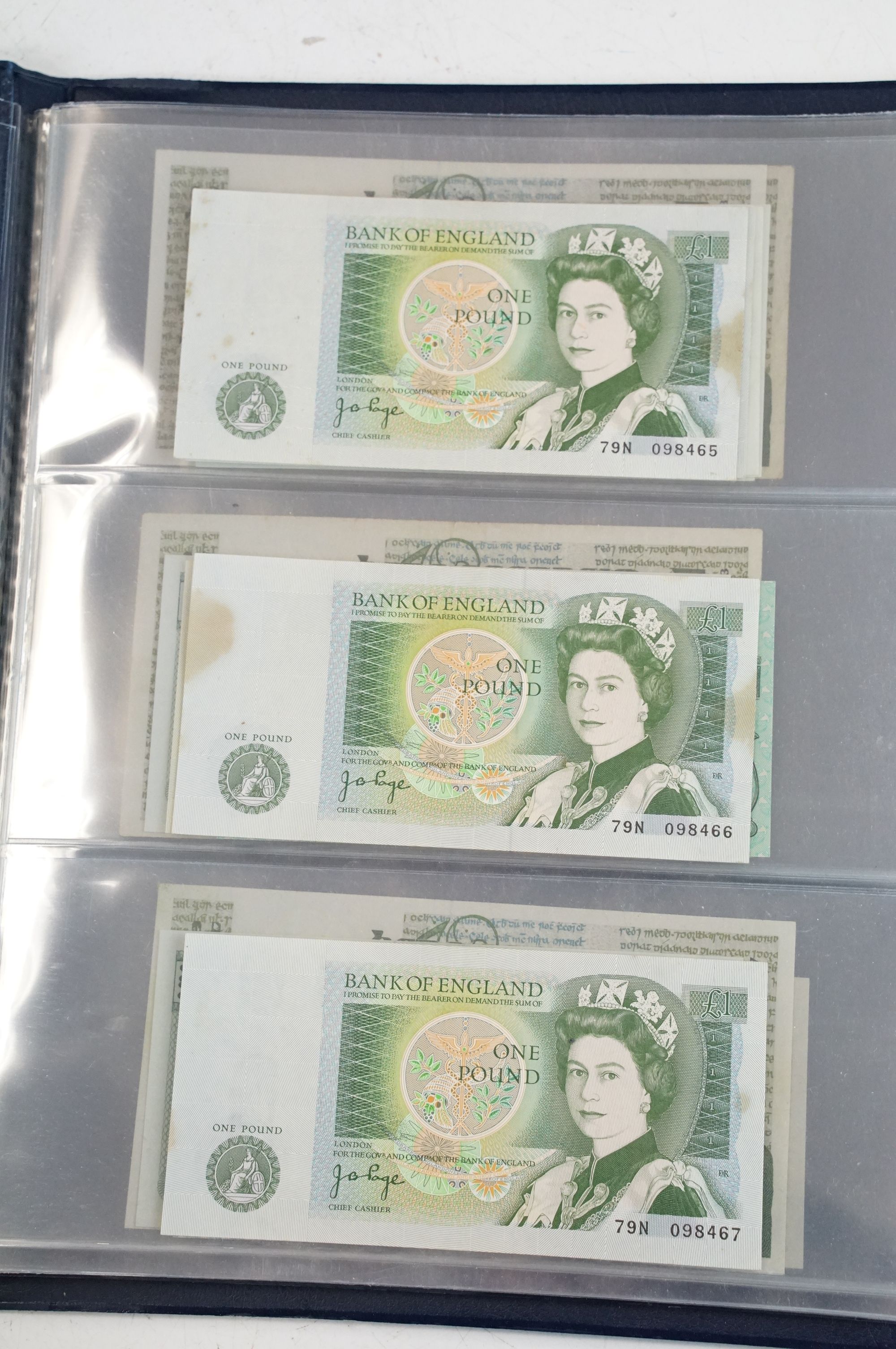 A collection of United Kingdom and Irish circulated and uncirculated banknotes of various - Image 3 of 9