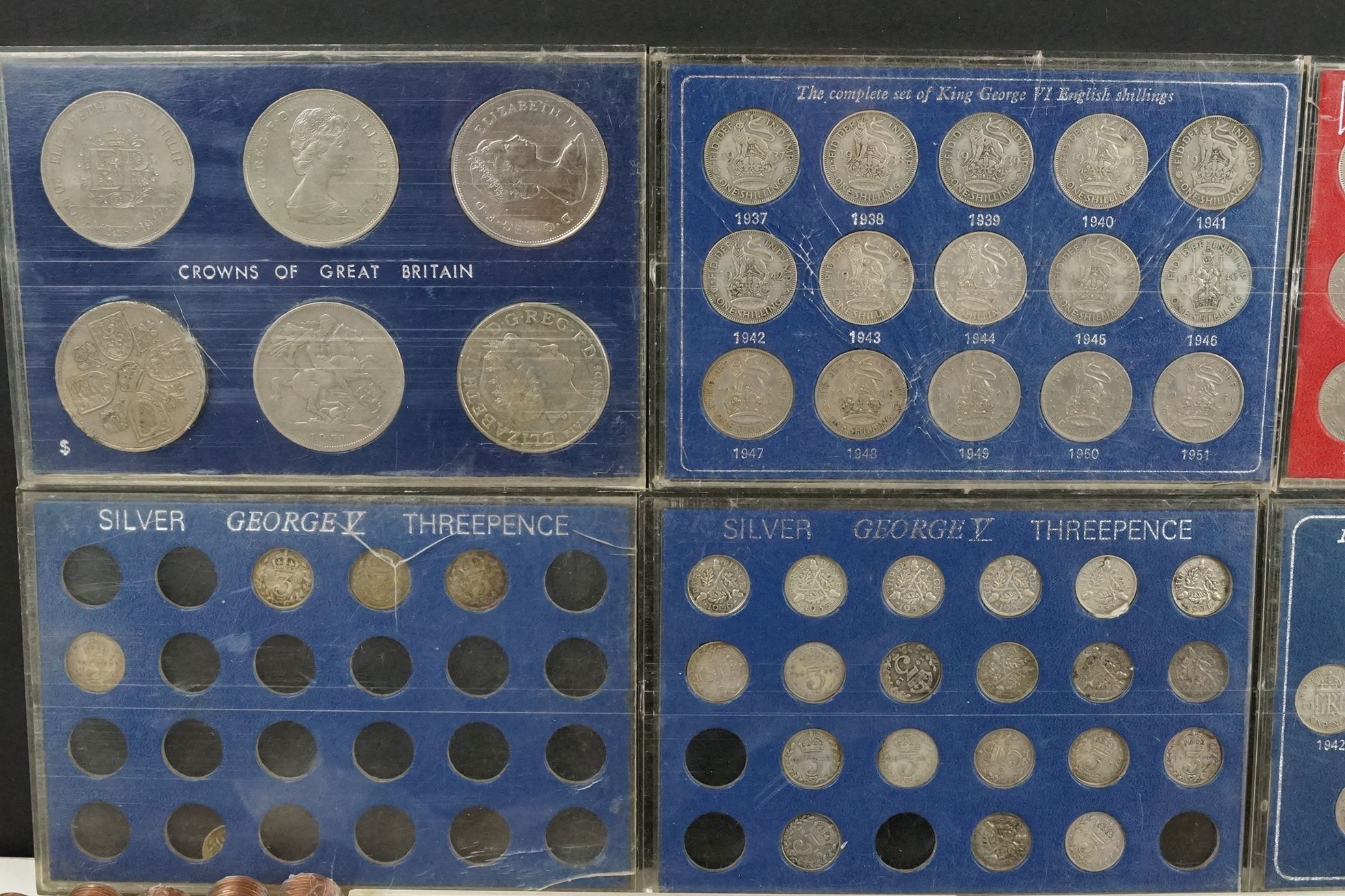 A collection of British decimal and pre decimal coins to include uncirculated and silver examples. - Bild 8 aus 11