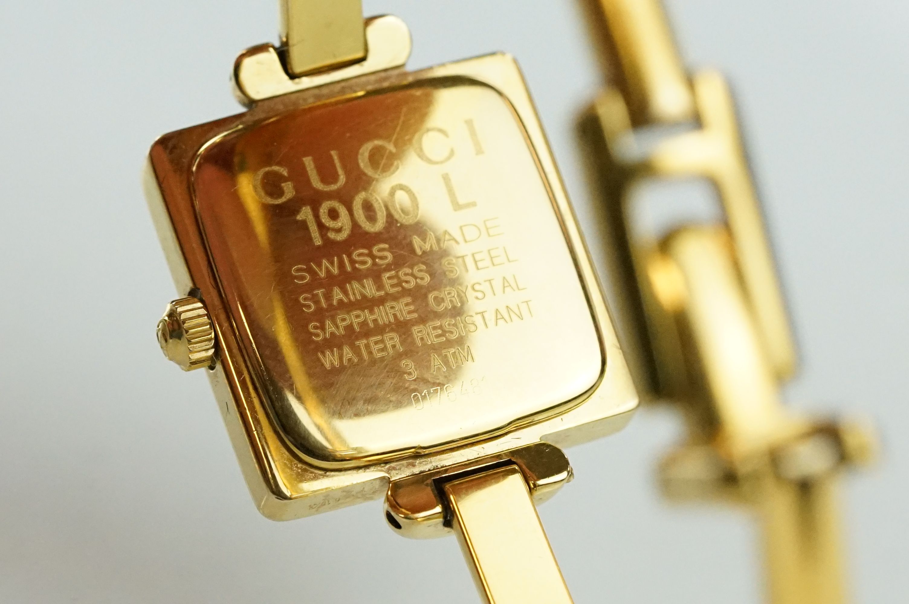 9ct gold vintage Walker wrist watch (hallmarked London 1966) on a stainless steel bracelet strap - Image 4 of 19