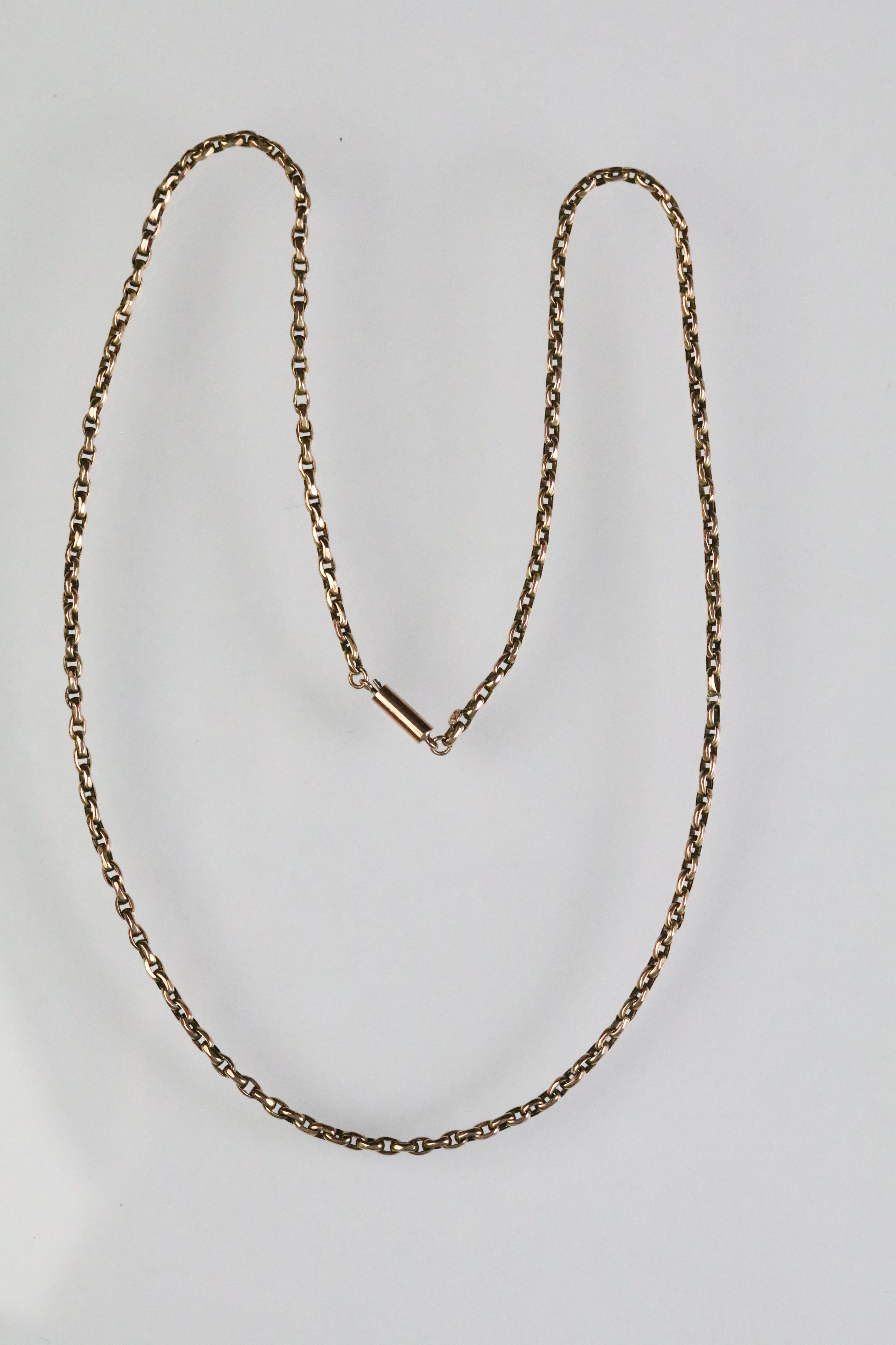 Early 20th Century Edwardian 15ct gold peridot and seed pearl pendant having an open work foliate - Bild 7 aus 8