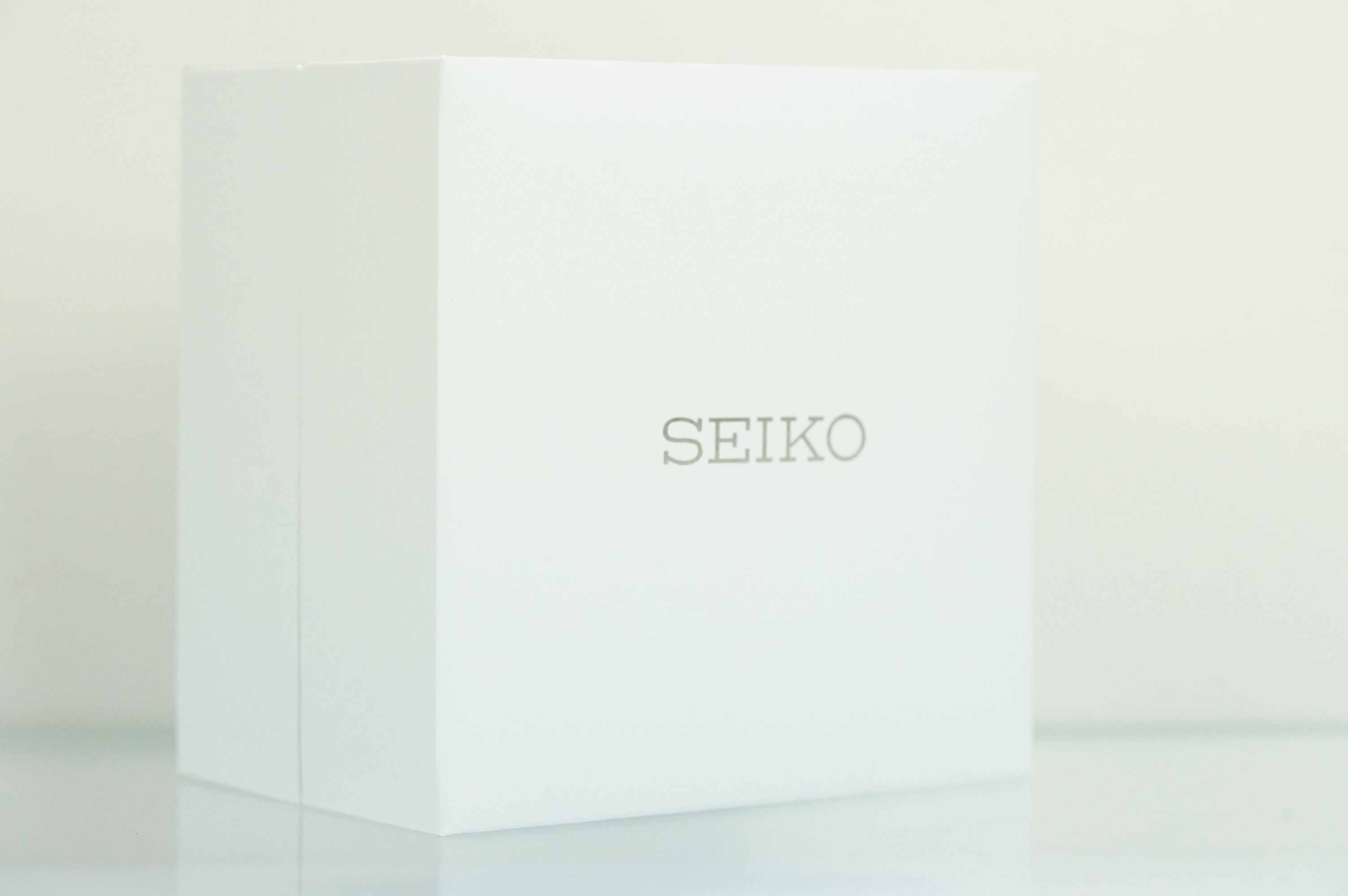 A Seiko 5 Sports Automatic GMT SSK003K1 Automatic Mens Watch, blue dial, black & blue rotating - Bild 11 aus 11