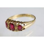 Early 20th Century pink stone three stone ring being set with three oval cut pink stones with