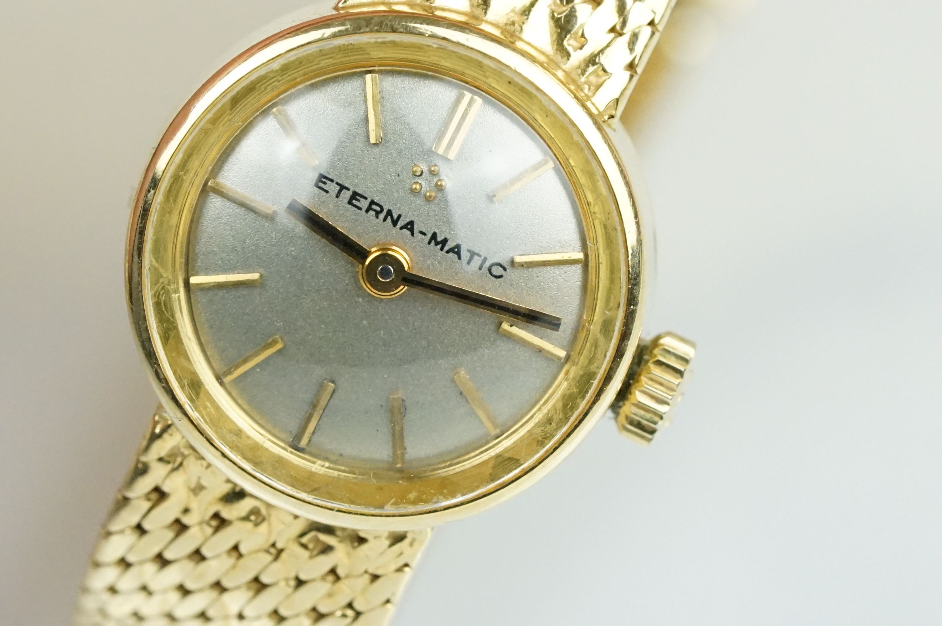 18ct gold ladies Eterna-matic 18ct gold cocktail wrist watch having a round face with baton - Bild 2 aus 8