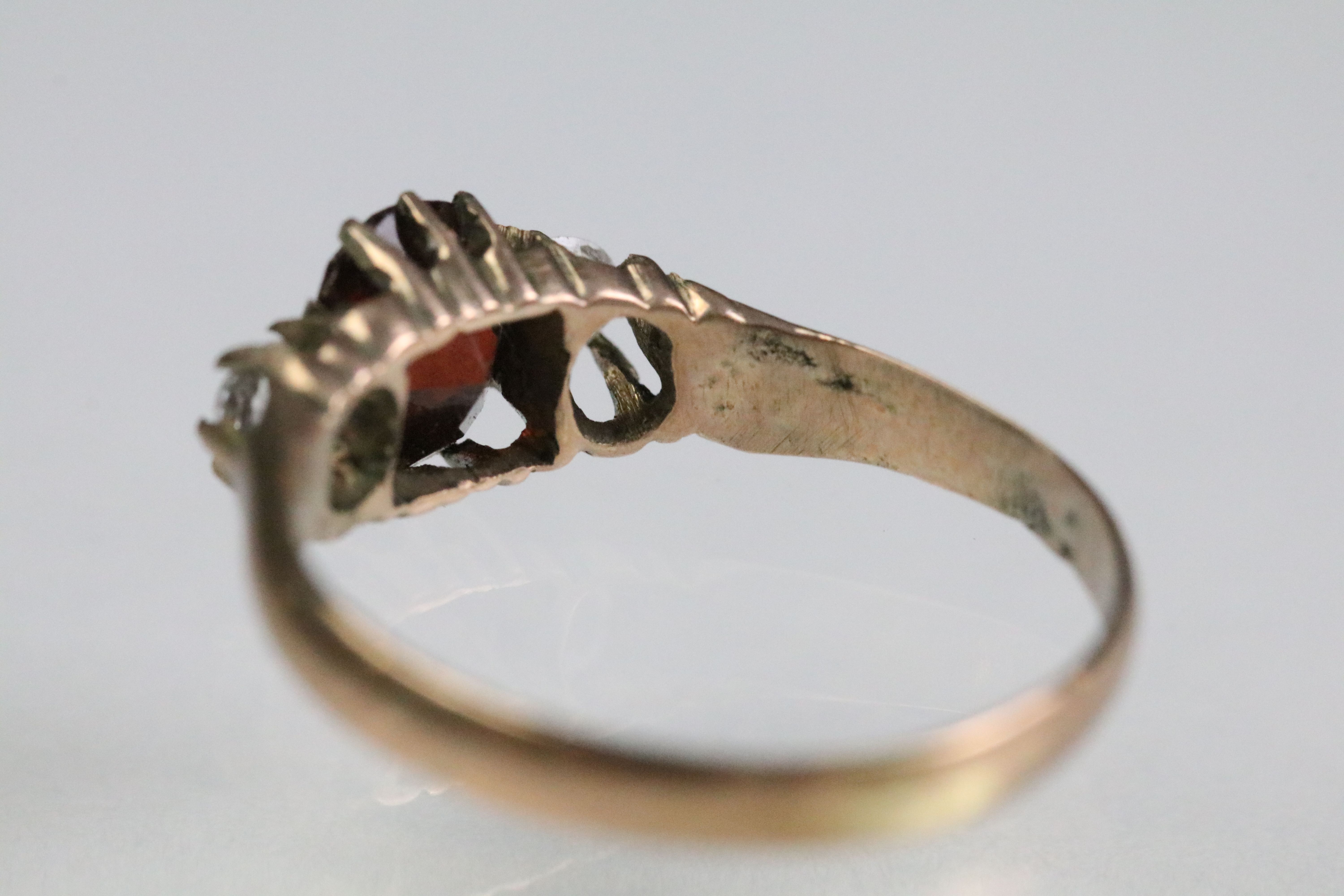 Early 20th Century gold diamond three stone ring (marked 18ct and plat, size J.5), together with a - Bild 11 aus 11