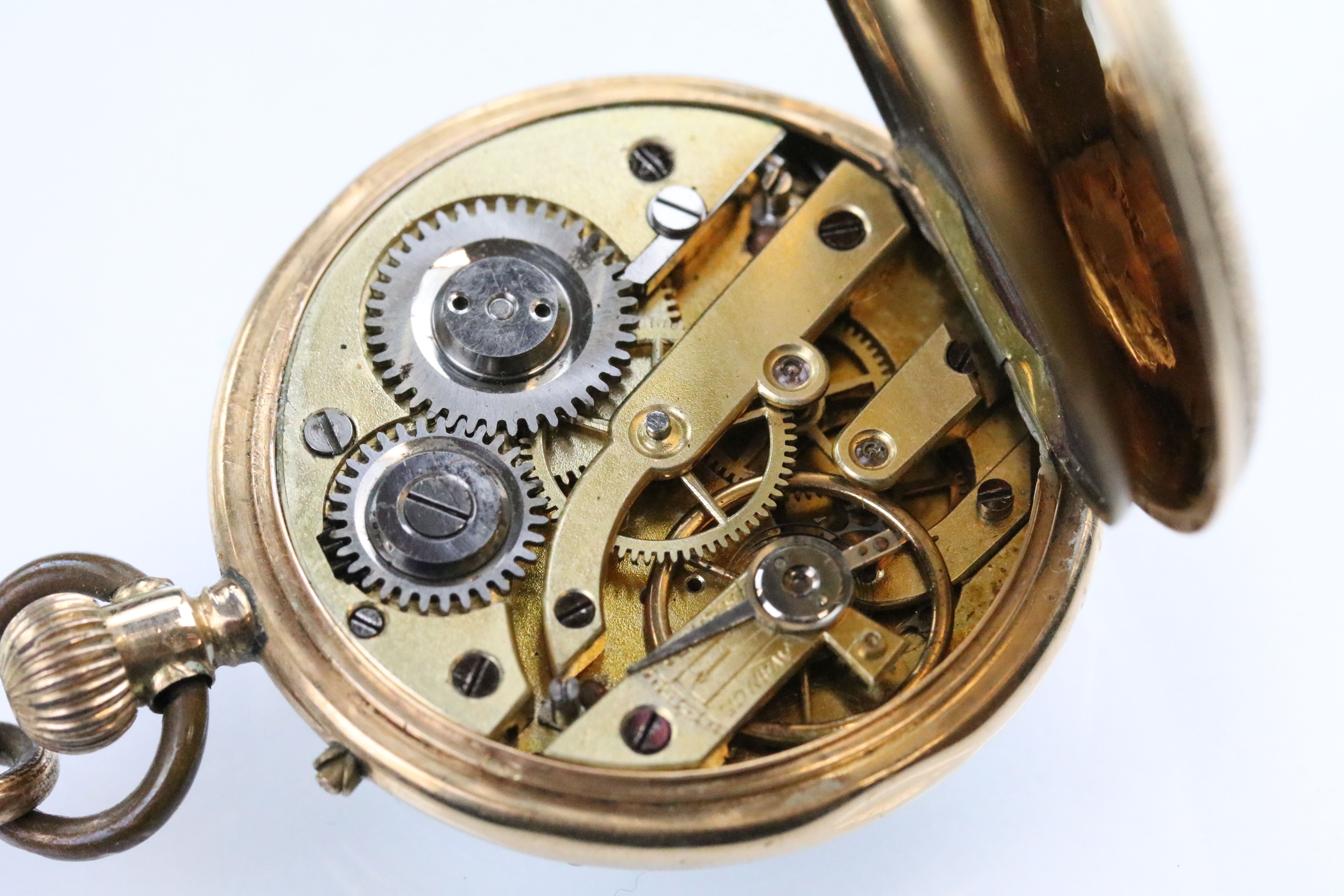 Early 20th Century 14ct gold fob pocket watch having a white enamelled face with roman numerals to - Bild 6 aus 9