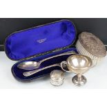 Collection of silver to include a Victorian Francis Higgins II silver spoon and fork presentation