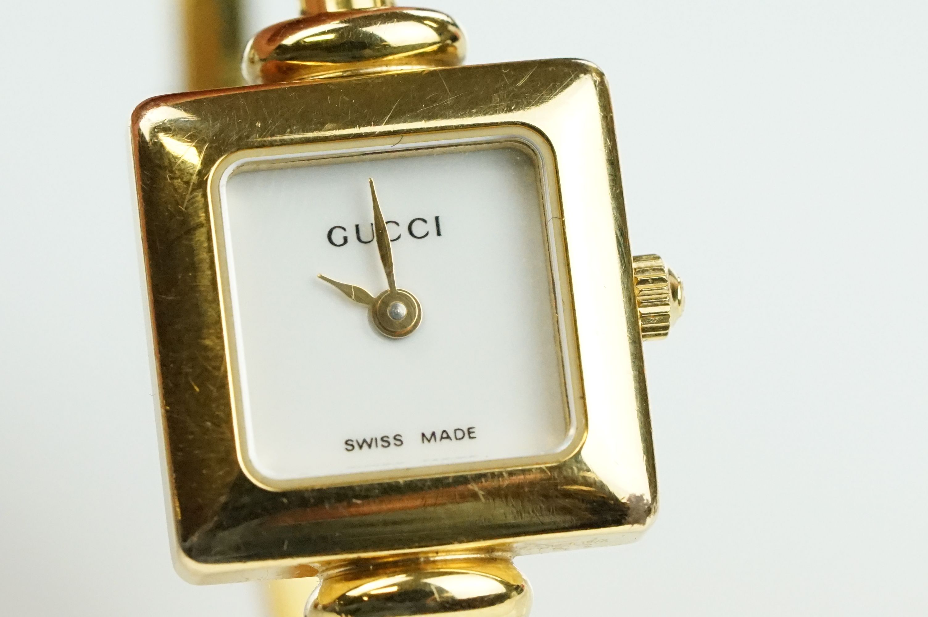 9ct gold vintage Walker wrist watch (hallmarked London 1966) on a stainless steel bracelet strap - Image 3 of 19