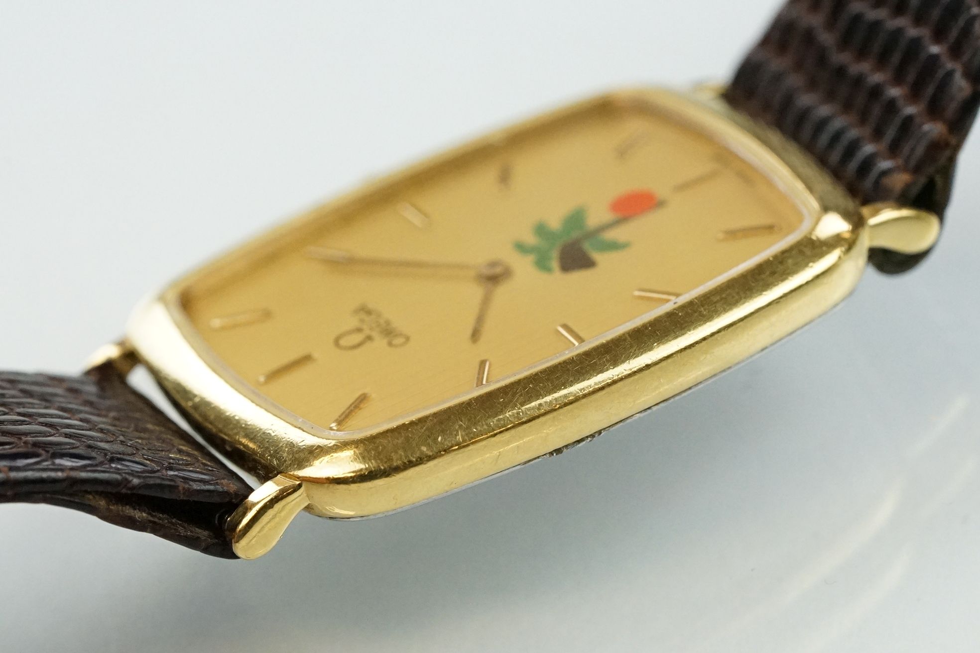 Omega DeVille wrist watch having a rectangular gilt face with baton markers to the chapter ring, - Bild 5 aus 12