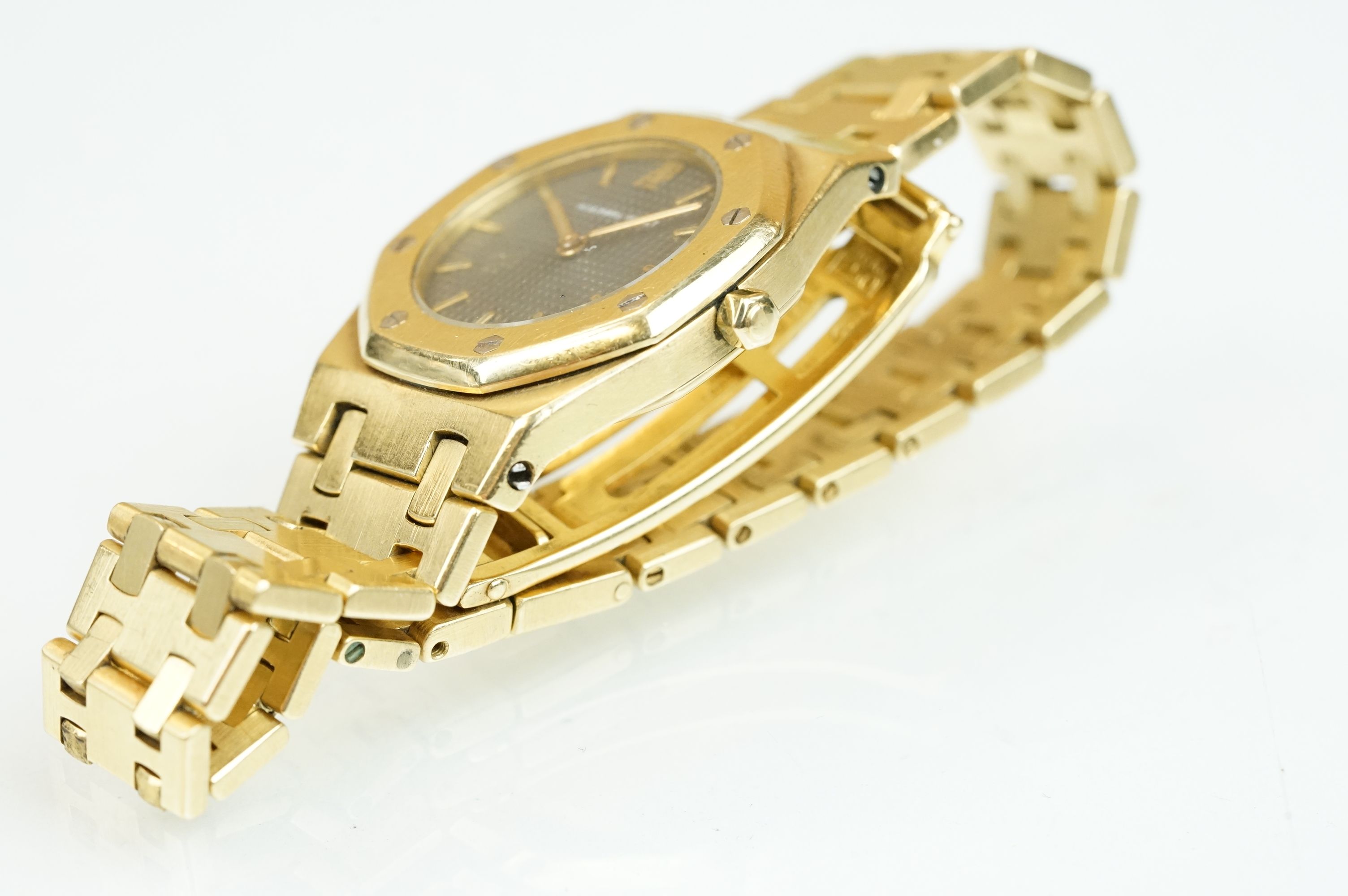 Audemars Piguet 18K gold quartz bracelet watch, fully hallmarked 18ct gold bracelet - Image 7 of 17