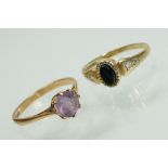 Two hallmarked 9ct gold rings to include a ring set with a around cut amethyst (hallmarked