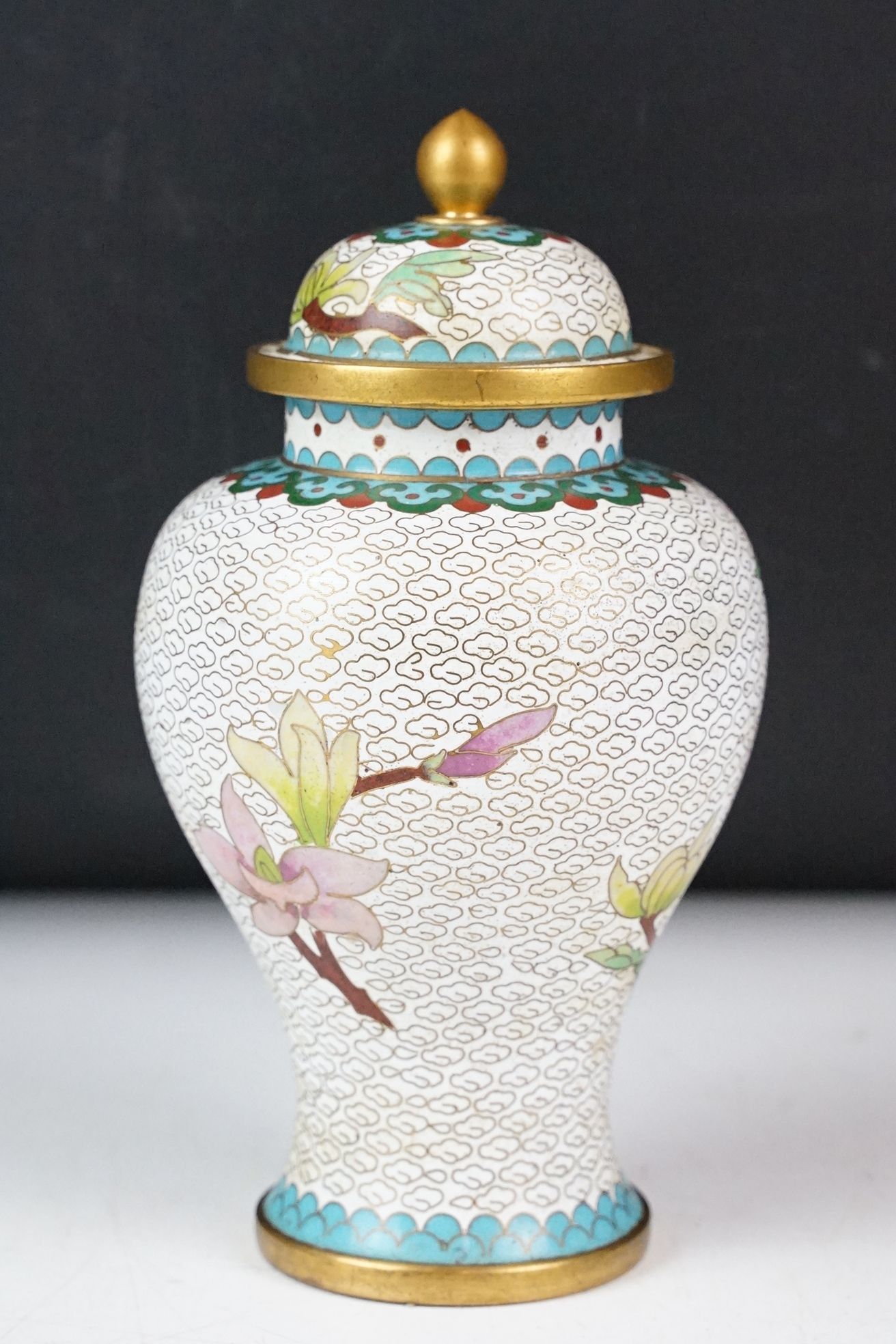 Chinese white ground cloisonne lidded vase of inverted baluster form, with floral decoration, approx - Image 2 of 6