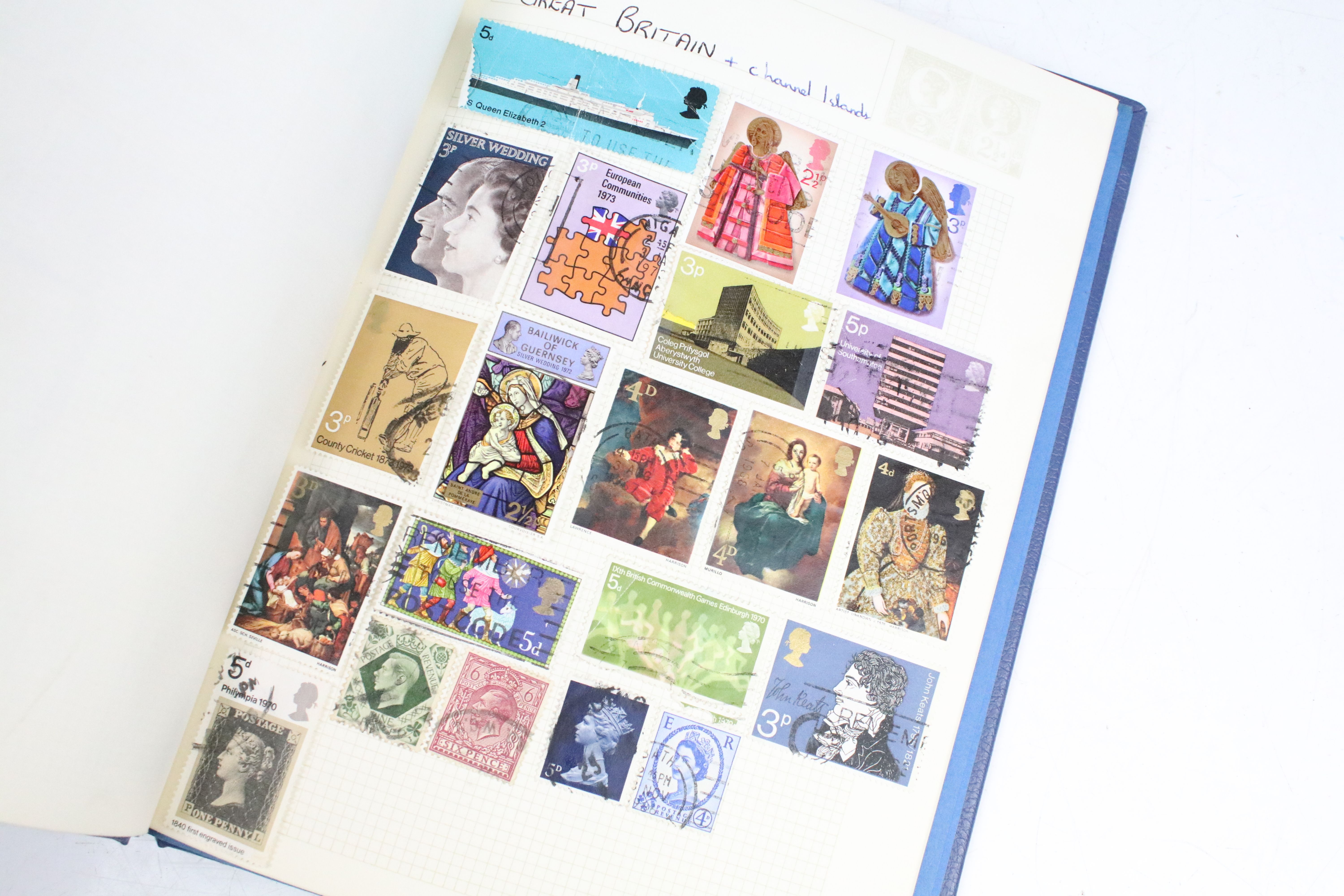 A collection of five stamp albums containing stamps from the UK, mainly post war to include some - Image 30 of 30