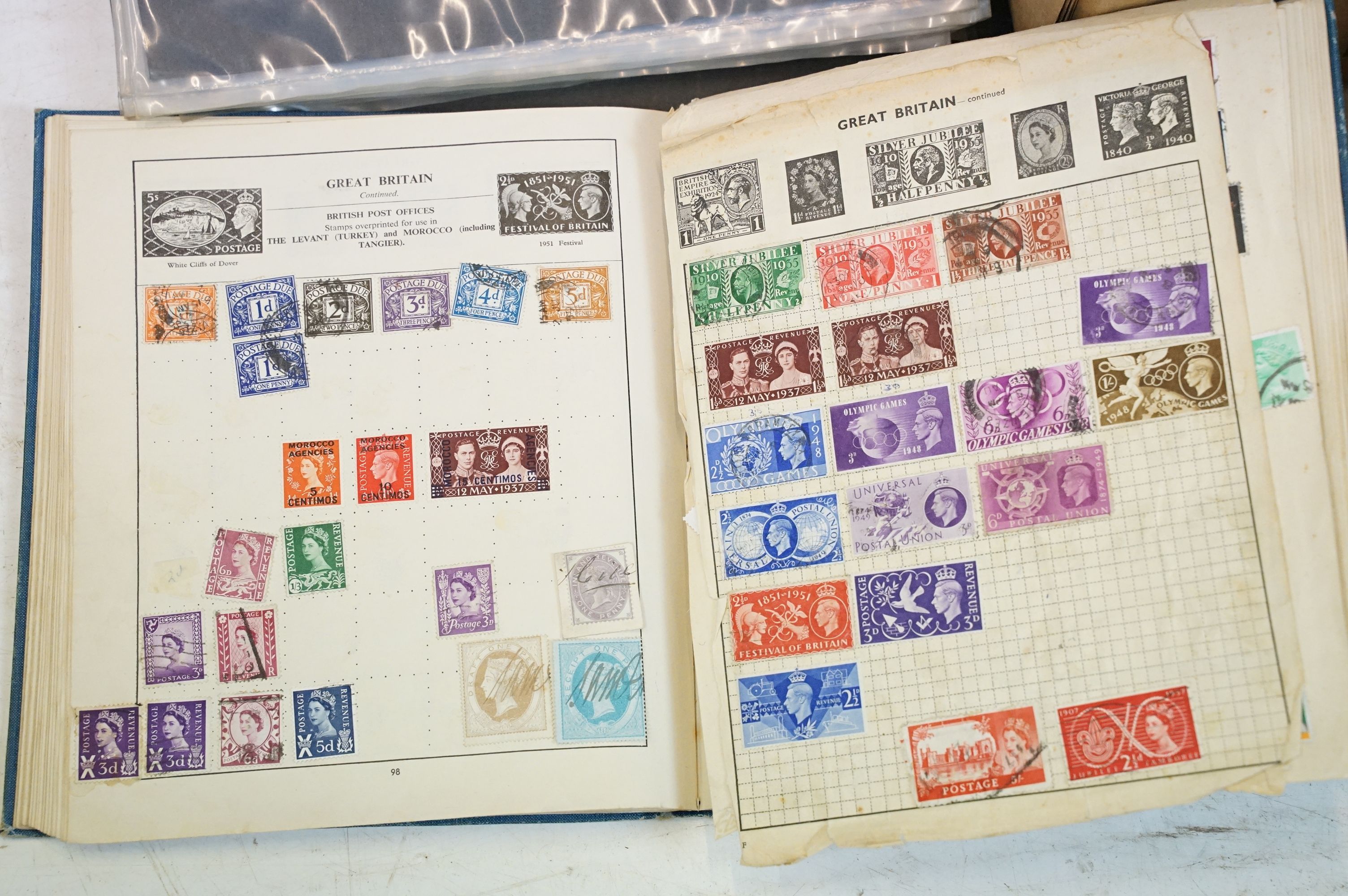 Collection of British, Commonwealth & world stamps contained within albums and loose - Image 3 of 12
