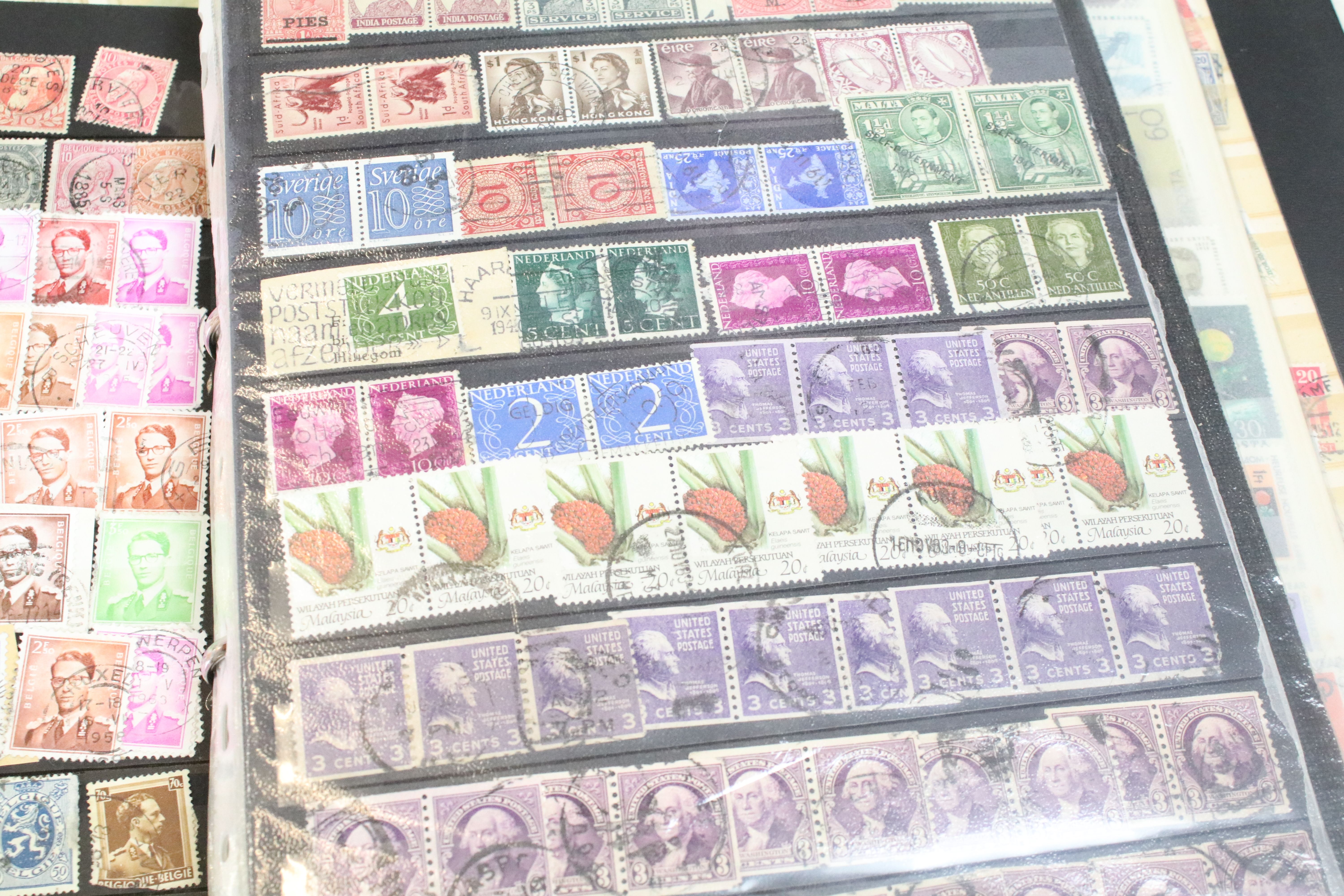A large collection of mixed stamps to include British and world examples within seventeen albums - Image 6 of 15