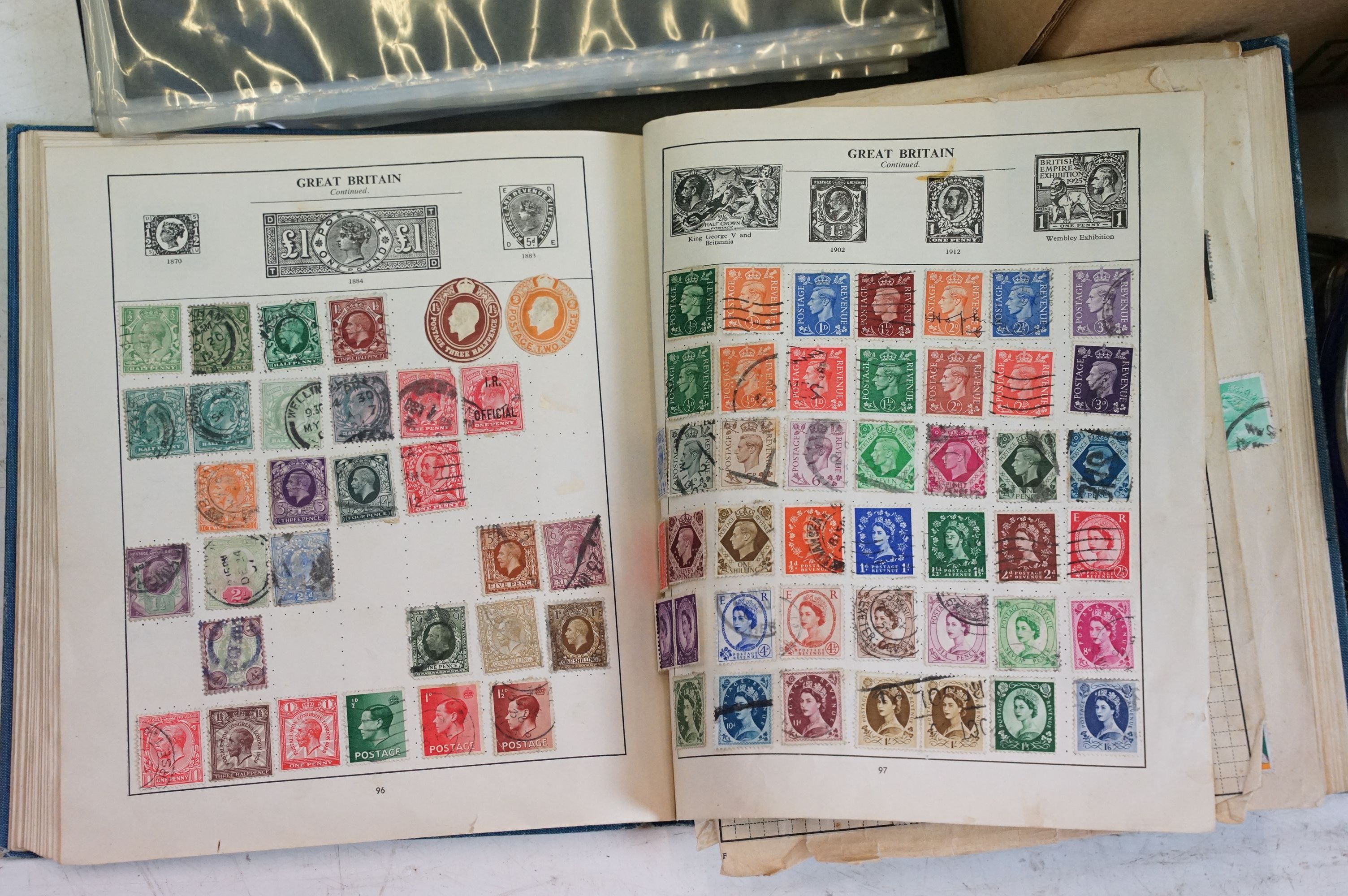 Collection of British, Commonwealth & world stamps contained within albums and loose - Image 4 of 12
