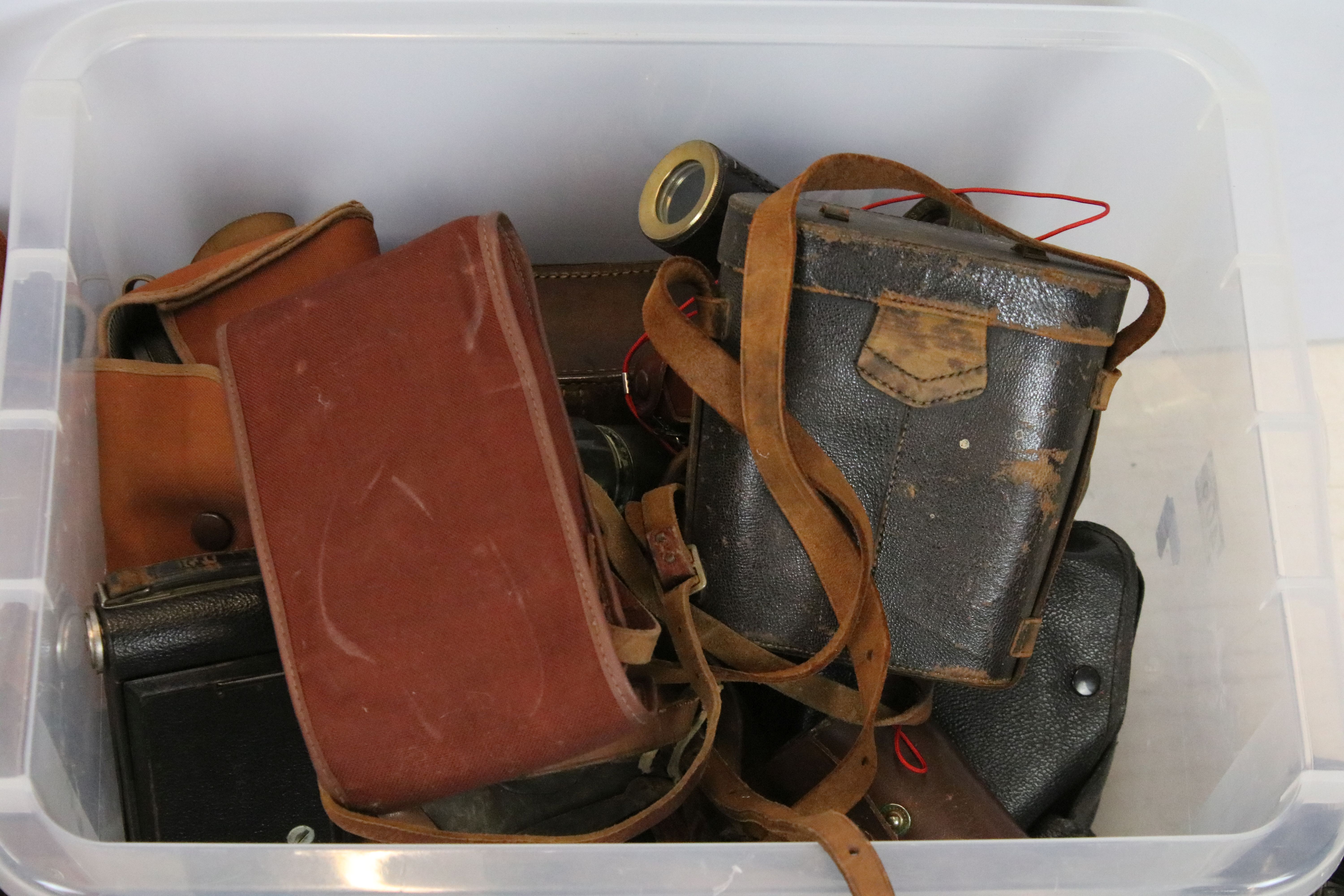 Photographic Equipment - A collection of cameras & accessories to include Agfa, Folding Brownie - Image 7 of 7