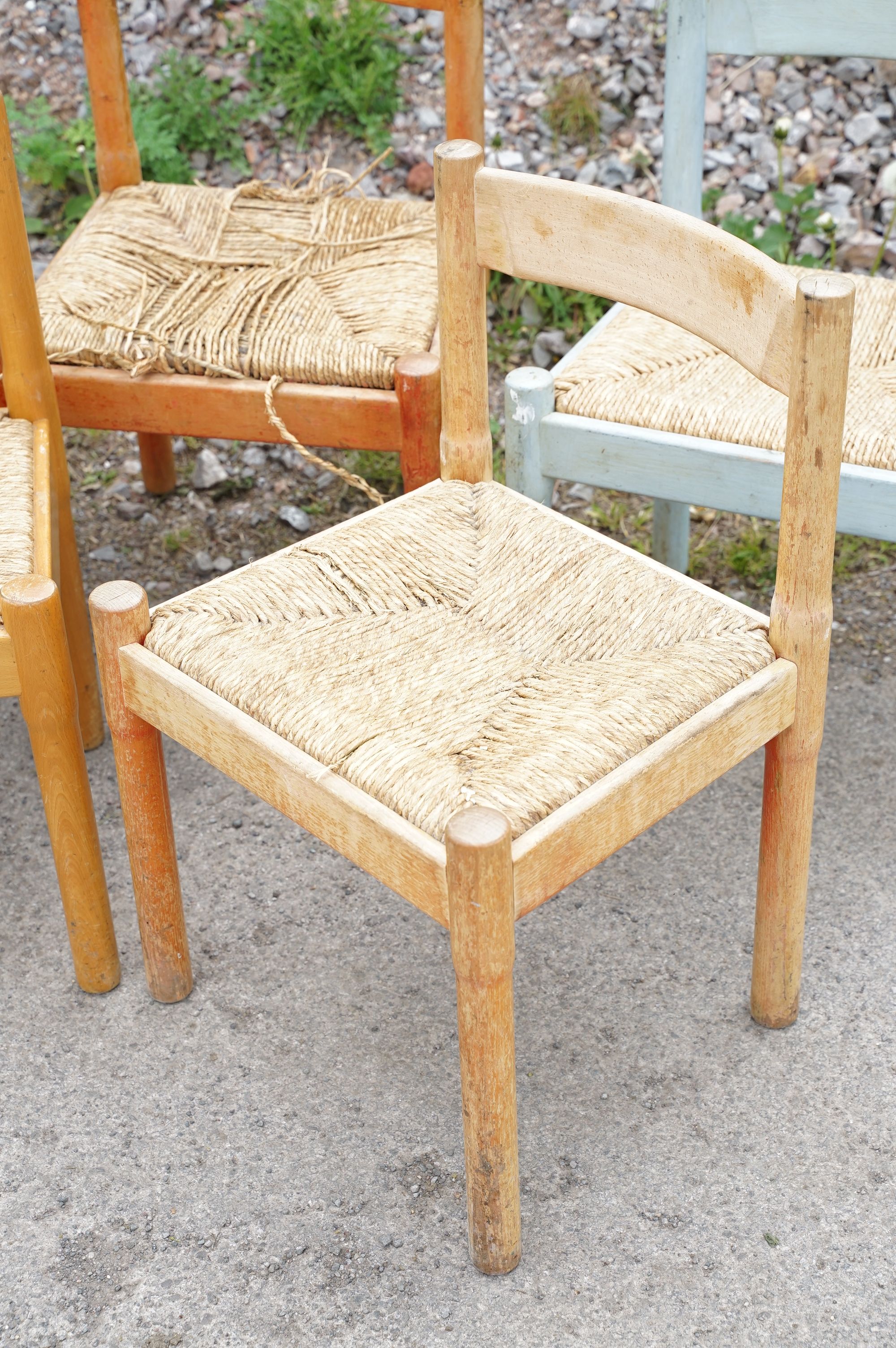Set of nine Vico Magistretti Carimate wooden chairs with rush seats and curved backs, - Image 2 of 8