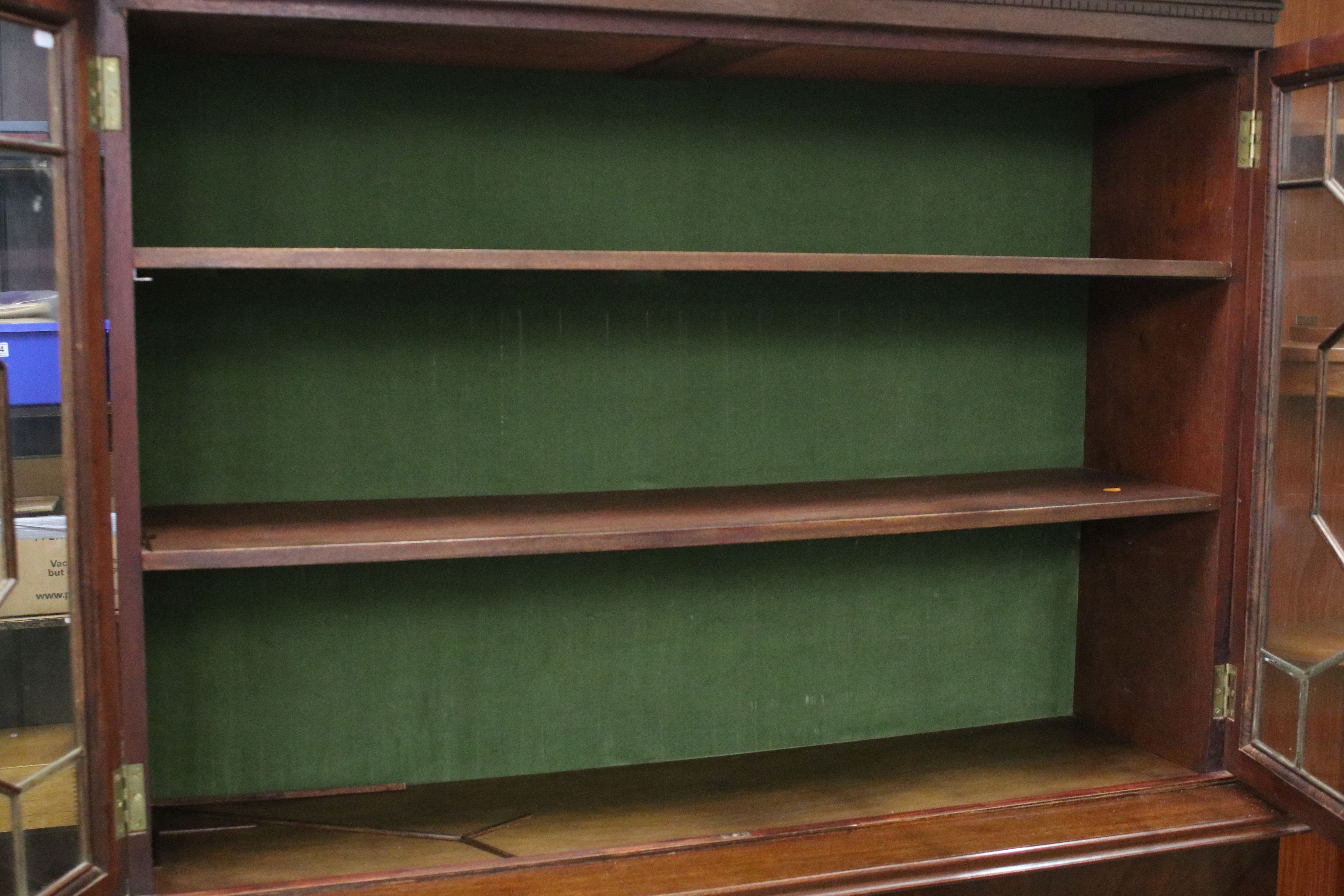 Early 20th century mahogany breakfront bookcase, the upper section with dentil moulding above - Image 4 of 12
