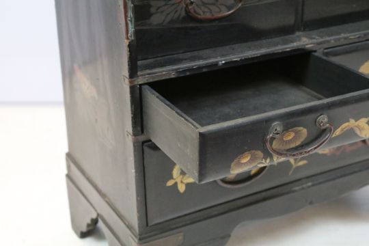 Oriental lacquered cabinet, the japanned surface painted with flowers and branches, with an - Image 5 of 7