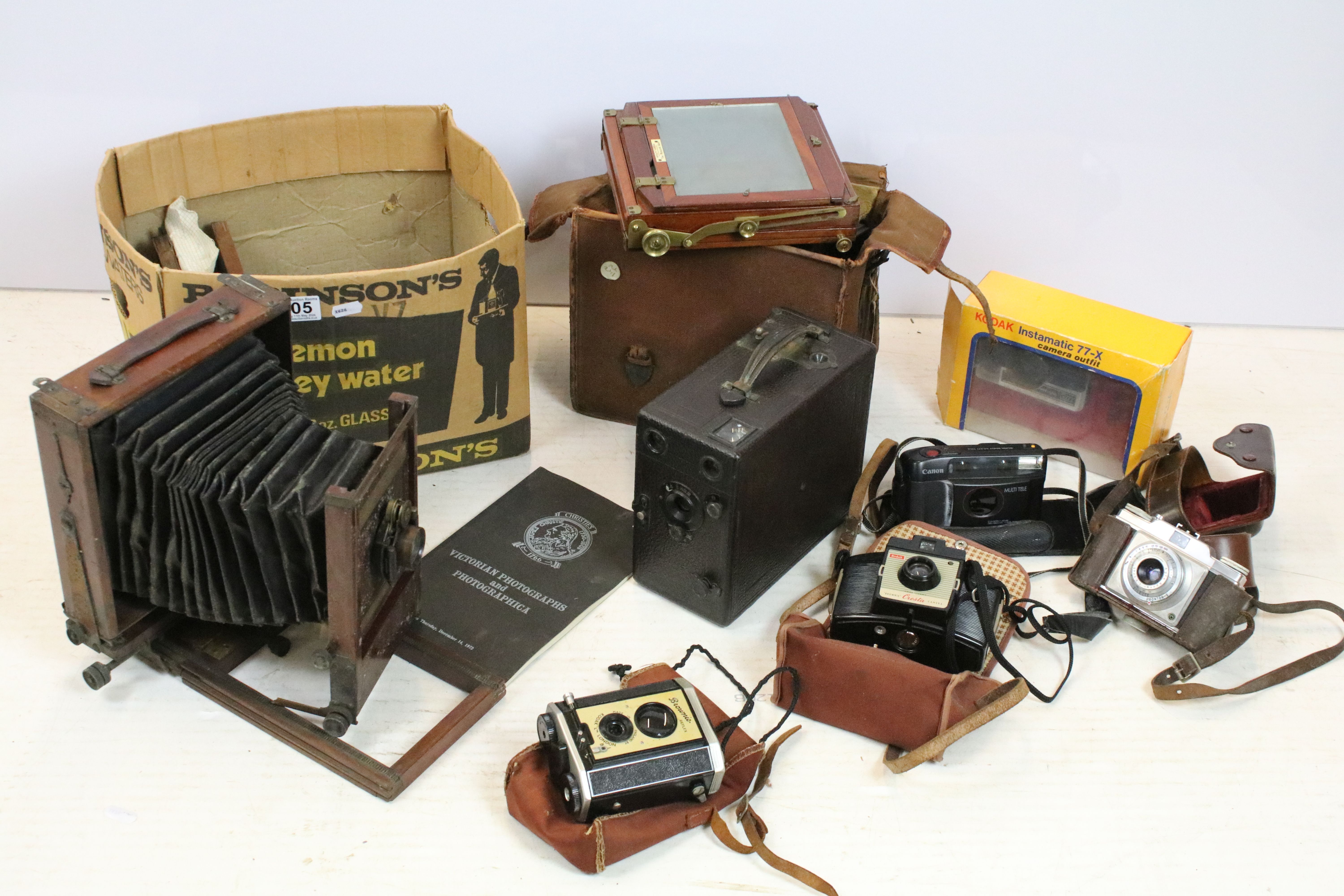 A collection of cameras to include two plate / large format examples, featuring Royalty Cameras -