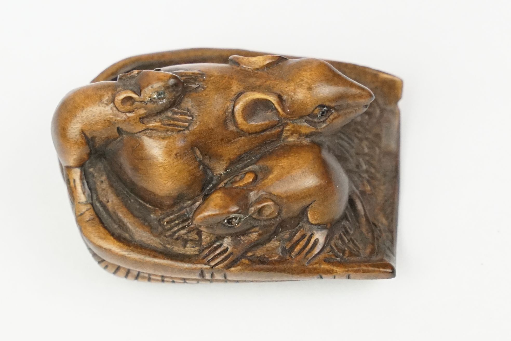 Netsuke with rat and babbies, signed - Image 4 of 5