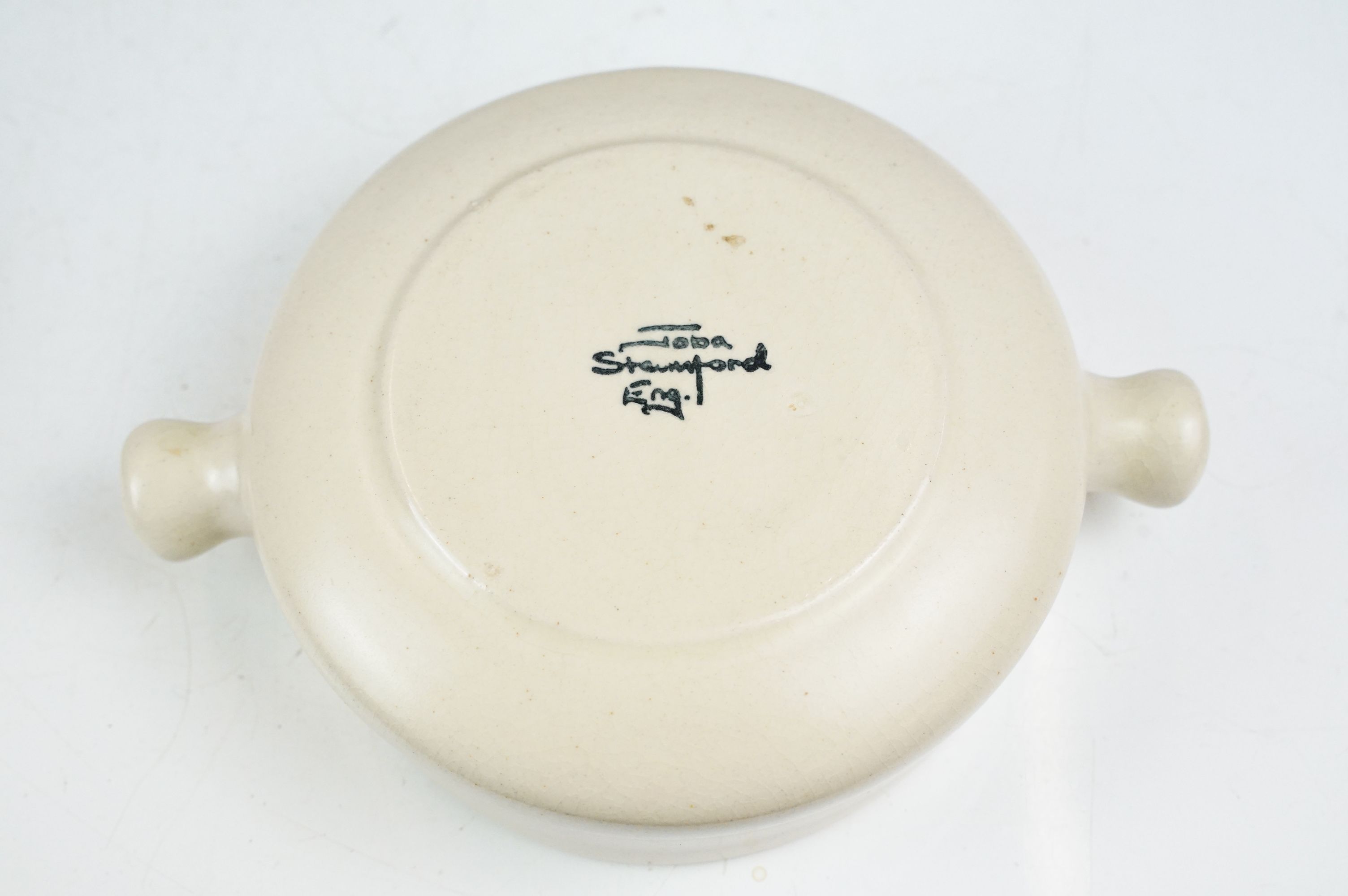 Set of six Joba Stamford pottery twin-handled soup bowls & covers, circa 1970's - Image 5 of 8