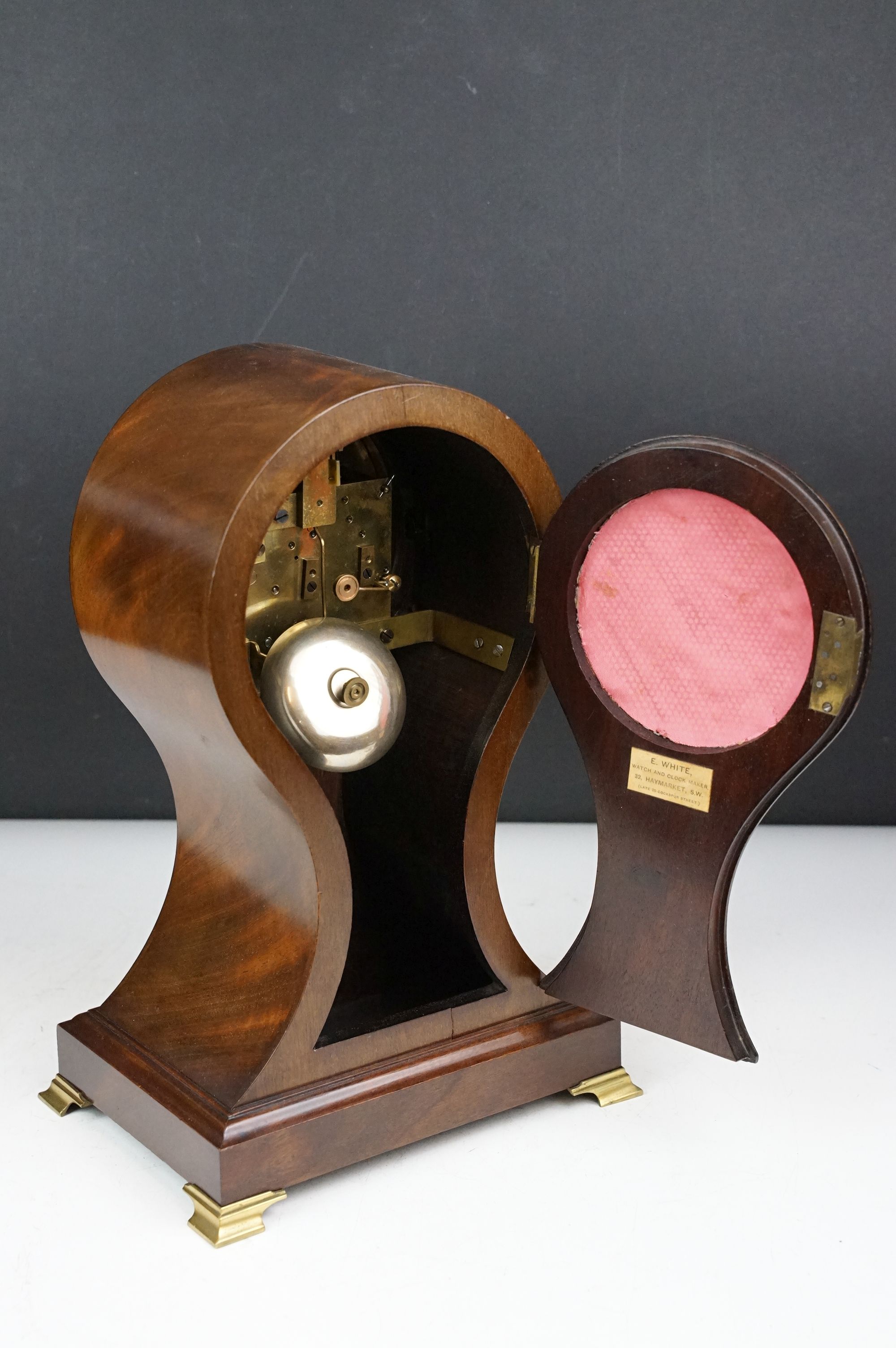 Early 20th century inlaid mahogany balloon form mantel clock, raised on four gilt metal bracket - Image 7 of 10