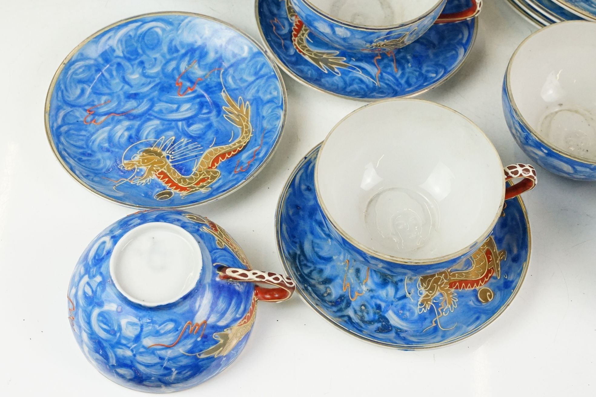 Japanese Kutani porcelain tea set for six with enamelled dragon decoration - Image 3 of 8