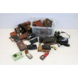 Photographic Equipment - A collection of cameras & accessories to include Agfa, Folding Brownie