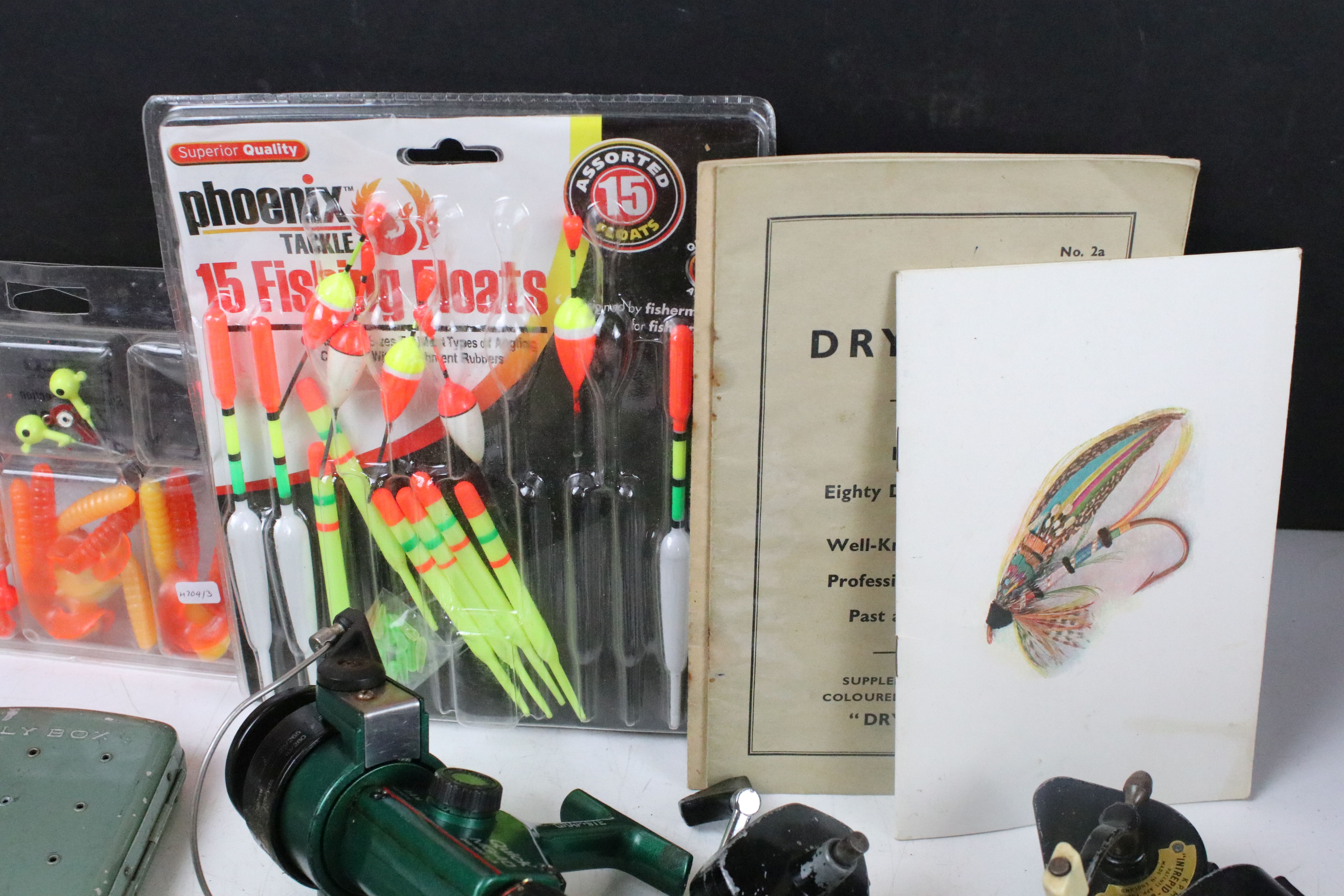 Small quantity of fishing tackle to include 4 fishing reels, Intrepid de Luxe and Blackprince plus - Image 7 of 8