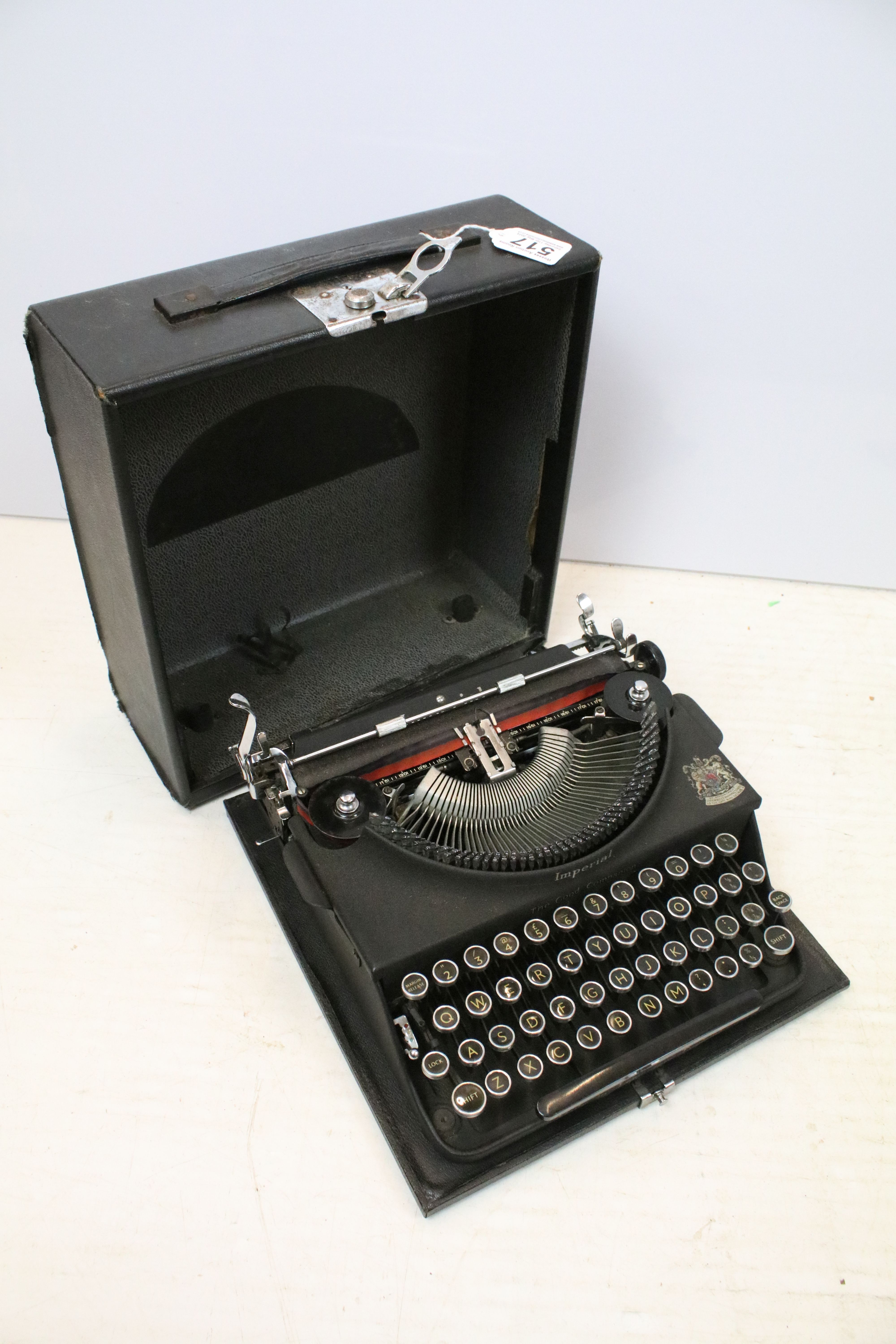 Two cased Imperial typewriters - Image 2 of 5