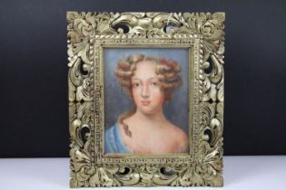 Giltwood pierced framed oil painting portrait of a Regency lady, 22.5 x 18.5cm