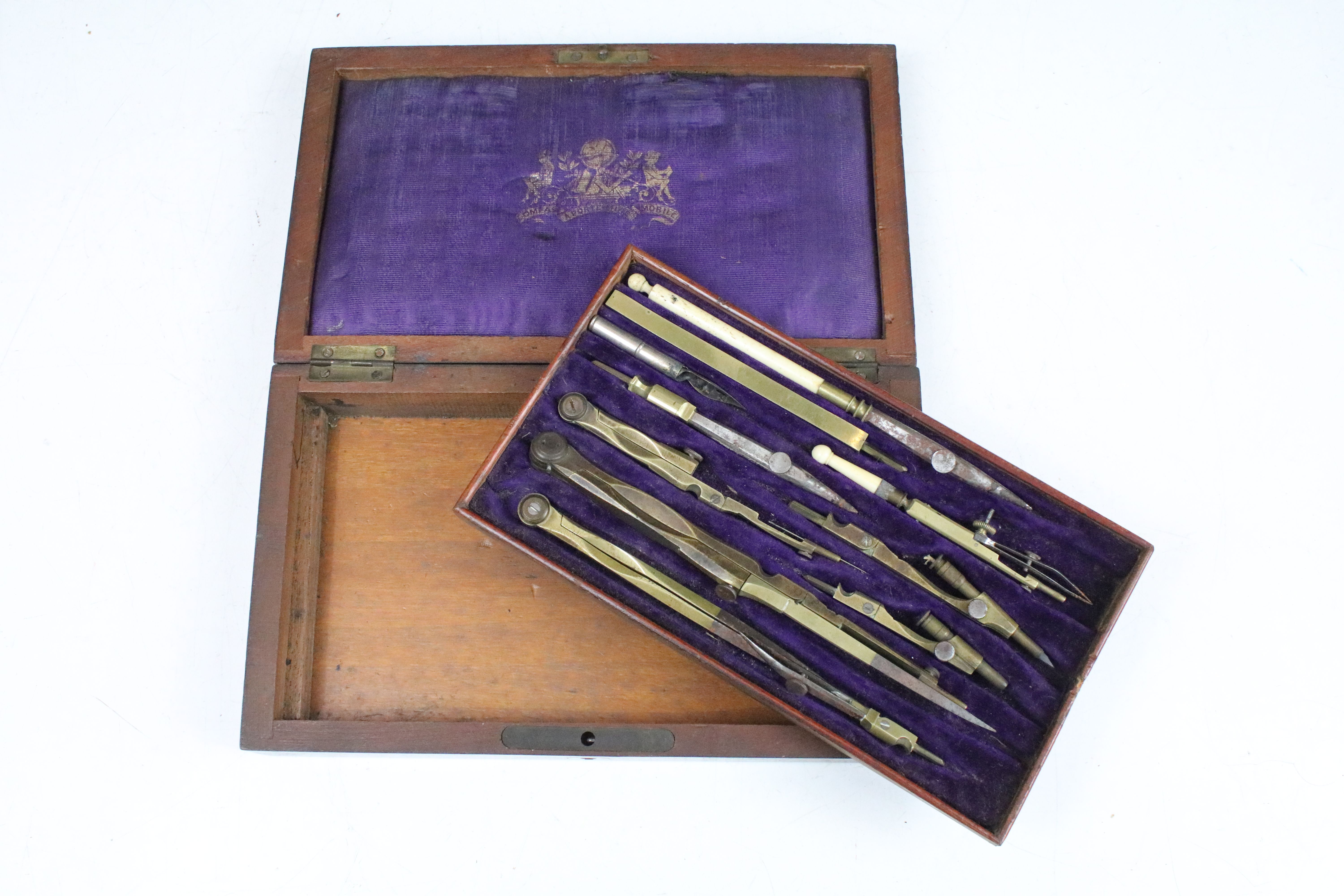 A vintage wooden cased drawing set to include compasses etc.. - Image 2 of 6