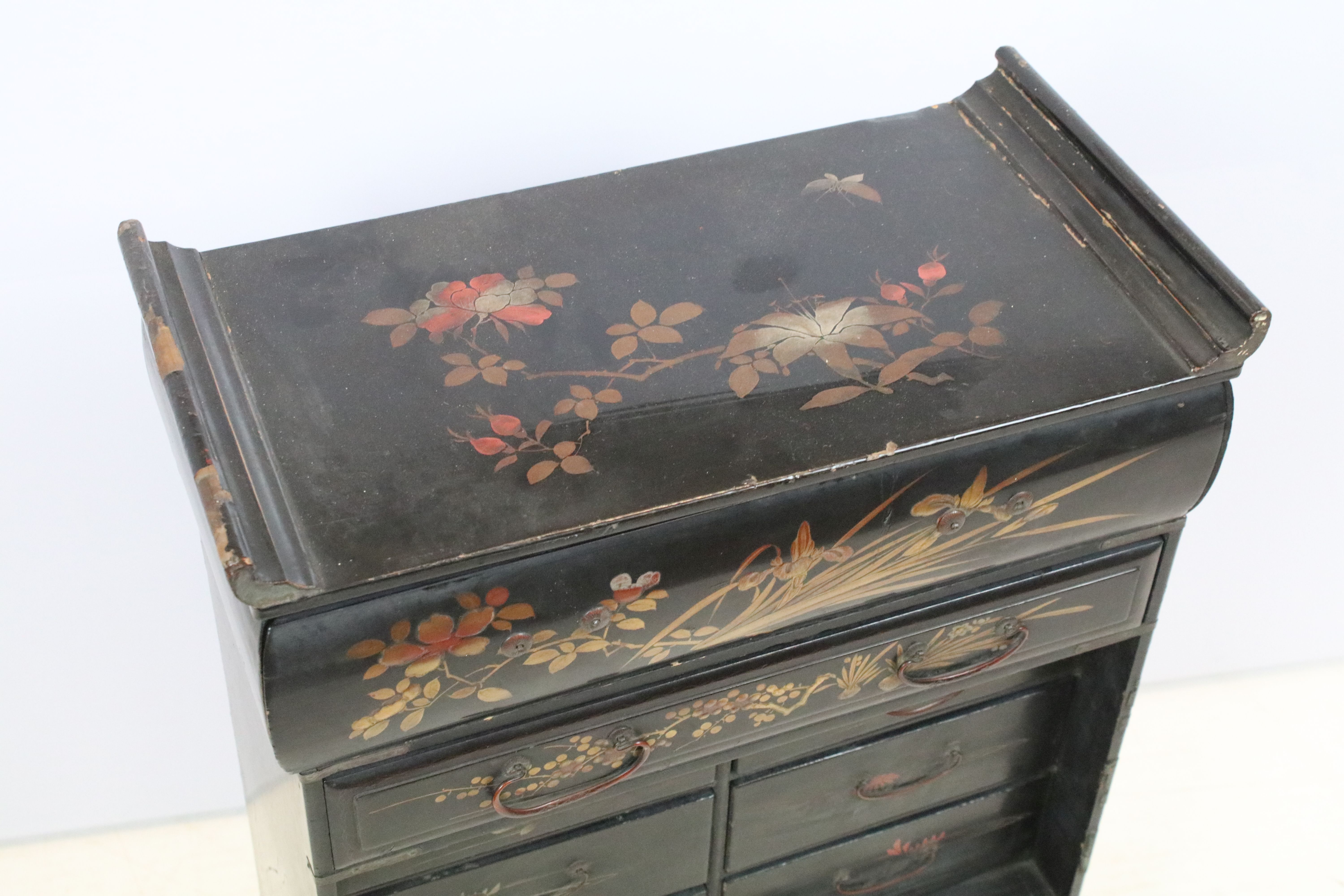 Oriental lacquered cabinet, the japanned surface painted with flowers and branches, with an - Image 2 of 7