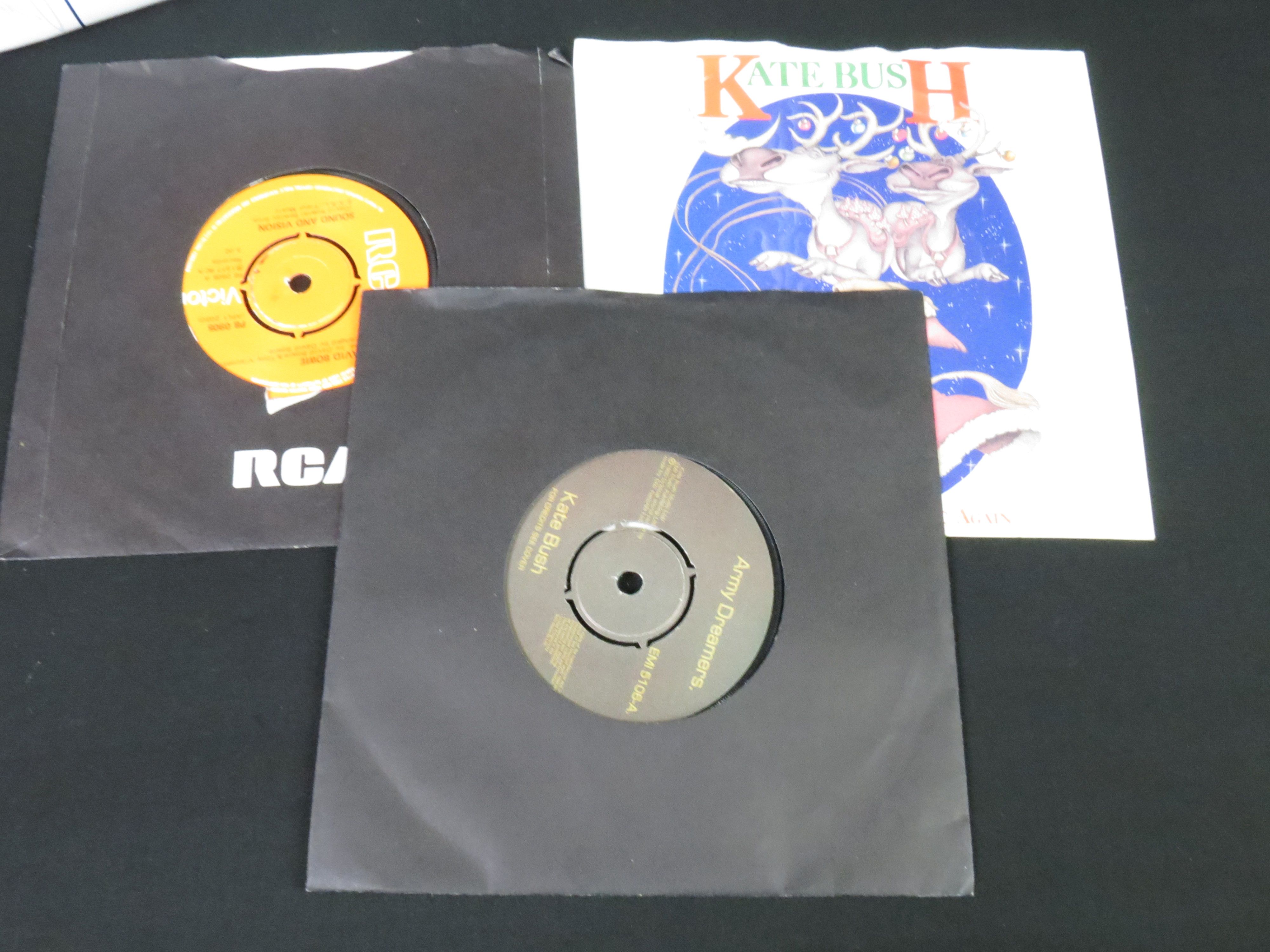 Vinyl - Over 100 Rock & Pop 7" singles to include The Smiths, The Zombies, David Bowie x 3, Kate - Image 3 of 5