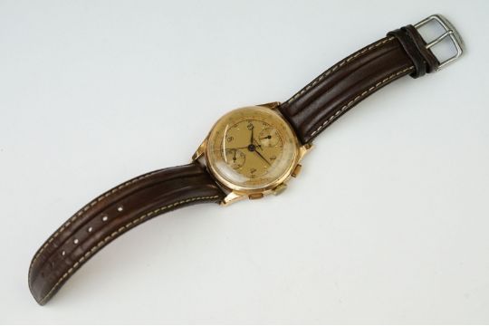 An 18ct gold Chronographe Suisse manual wind wristwatch, An 18ct gold Chronographe Suisse manual - Image 11 of 12