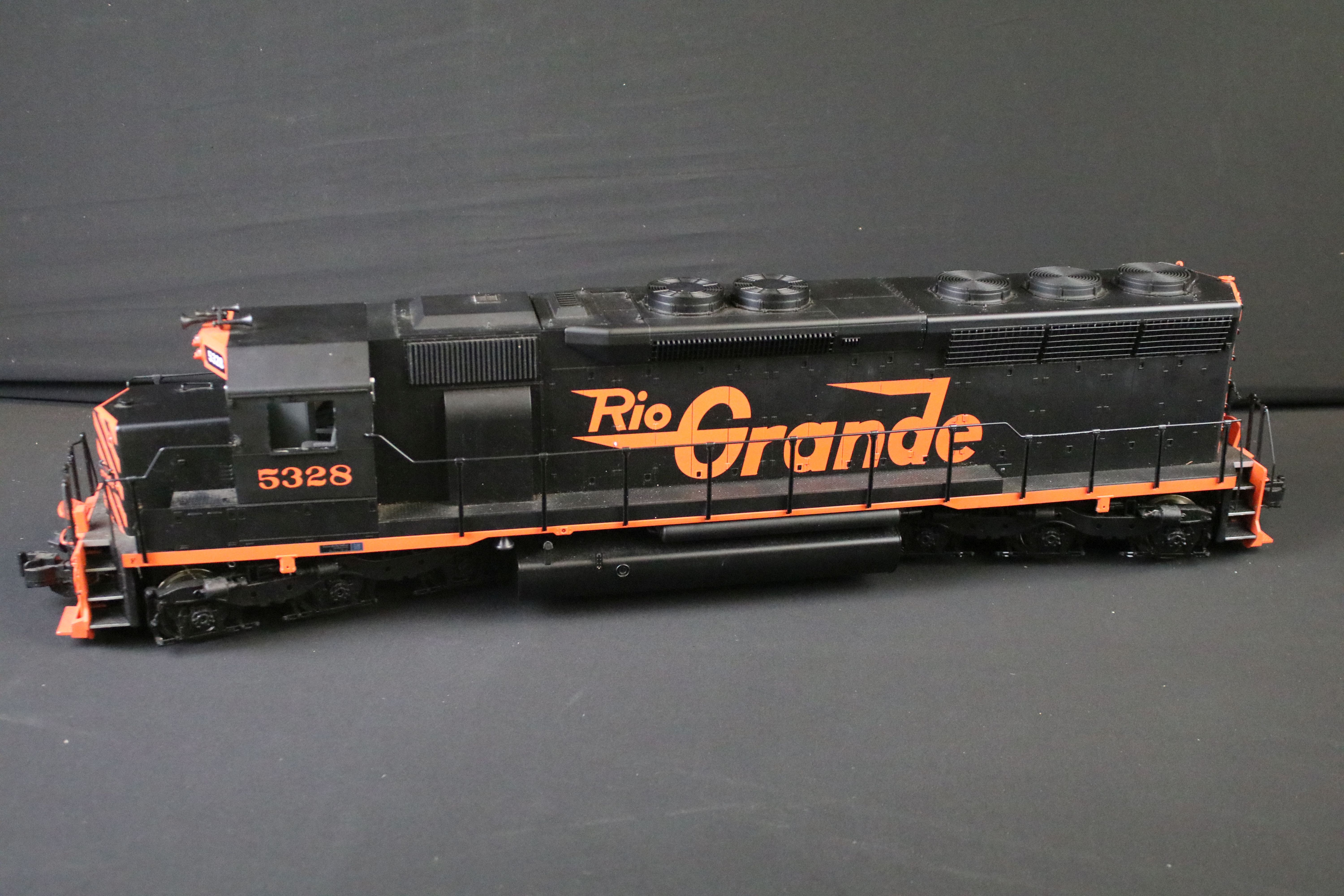 Boxed Aristo Craft G scale / Gauge 1 SD-45 Diesel Locomotive Rio Grande livery RN5328, Model No. - Image 2 of 5