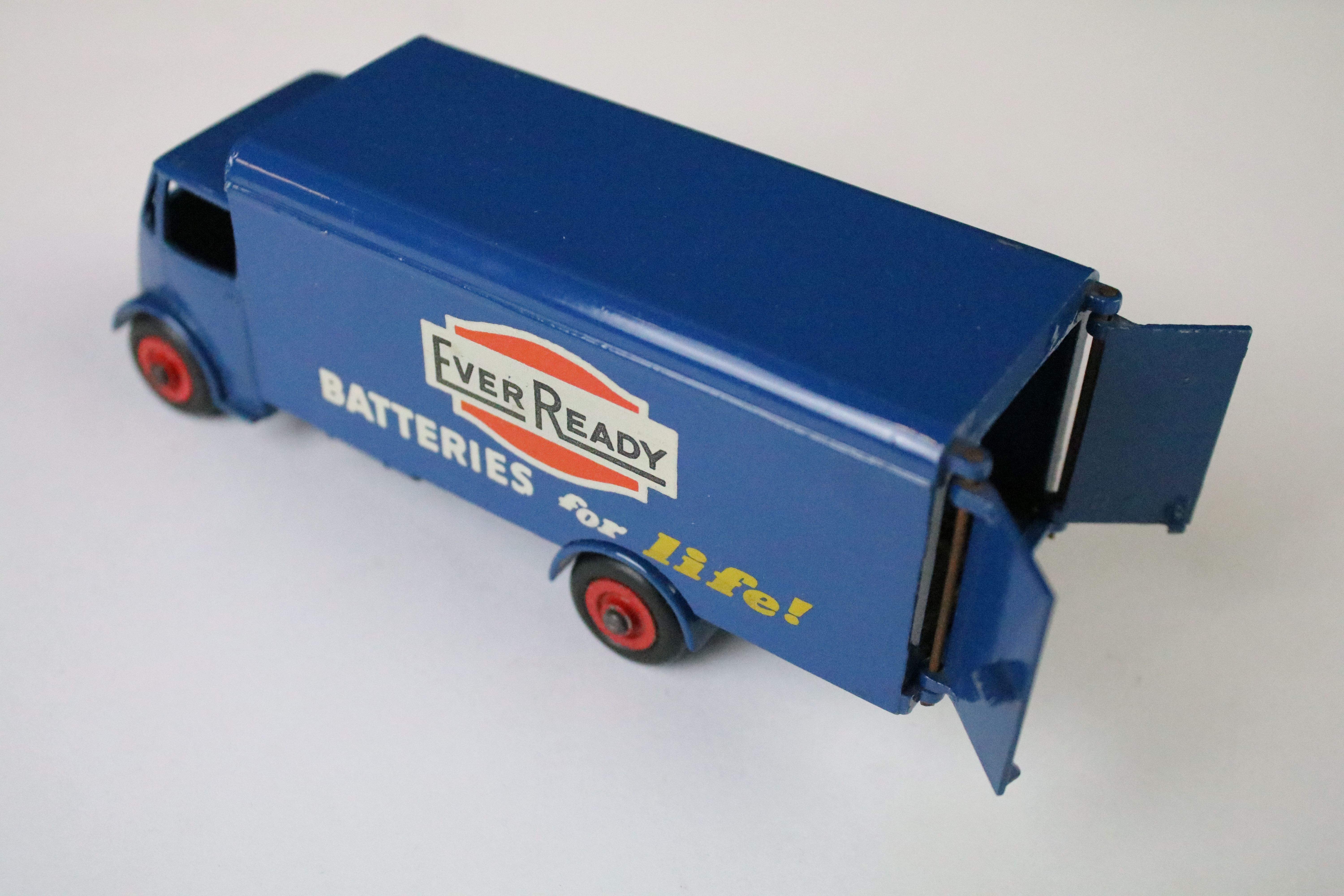 Three boxed Mid 20th C diecast models to include Dinky 421 Electric Articulated Lorry in maroon body - Image 7 of 13