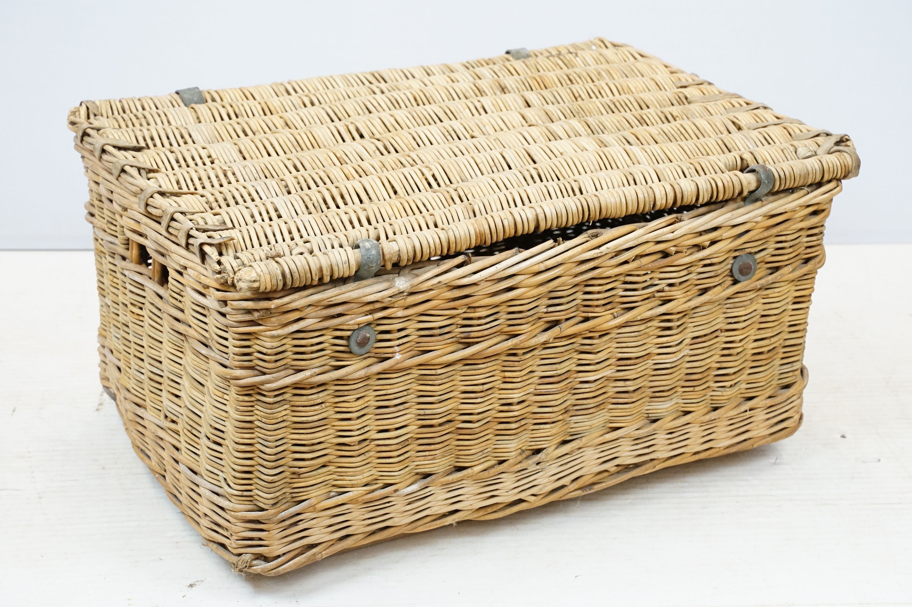 Early 20th century wicker hamper with iron mounts and closing mechanism, 40cm high x 78cm wide x - Image 6 of 7