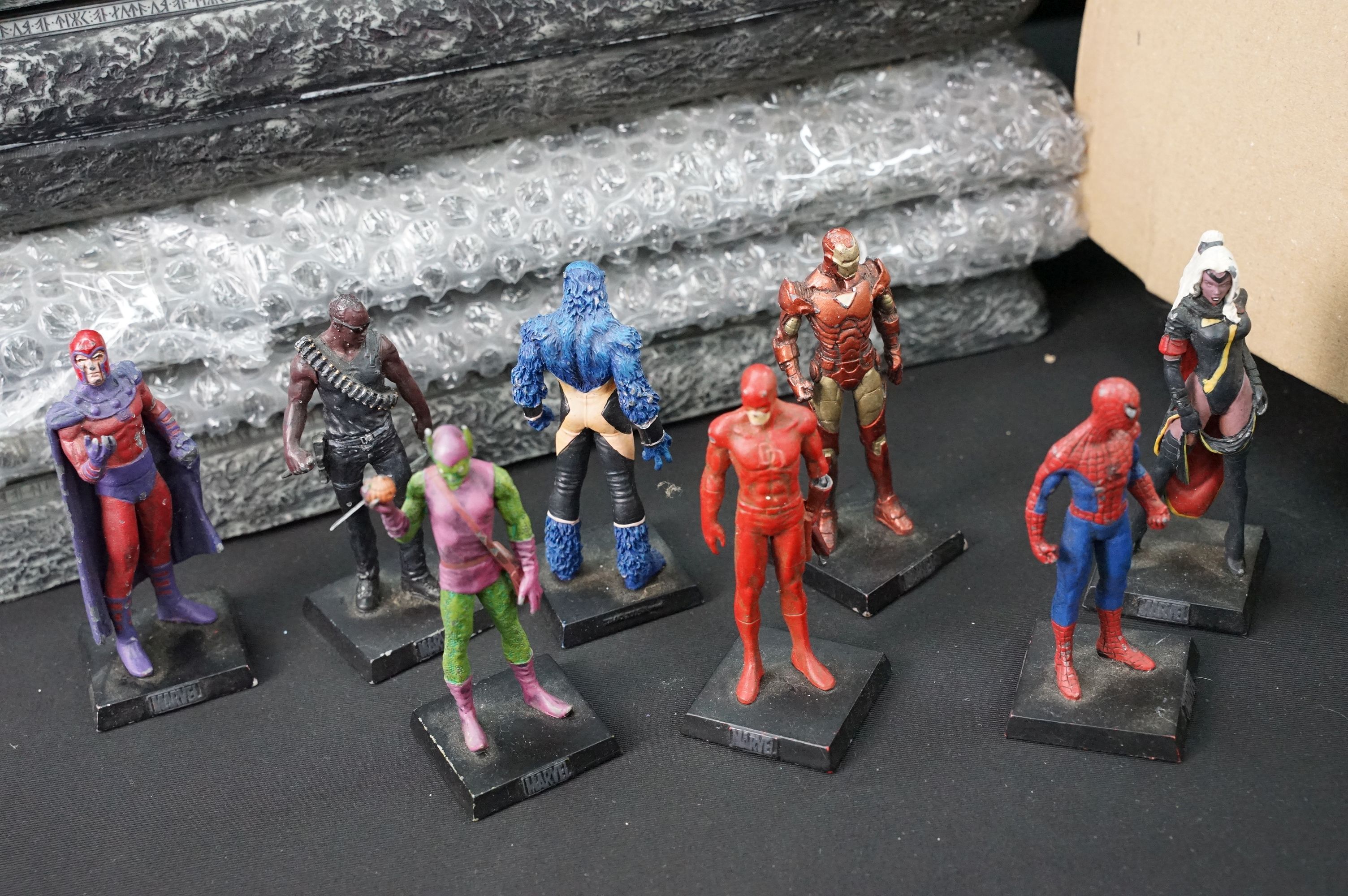 Collection of metal Eaglemoss TV Collectibles featuring The Lord Of The Rings & Marvel to include - Image 7 of 8