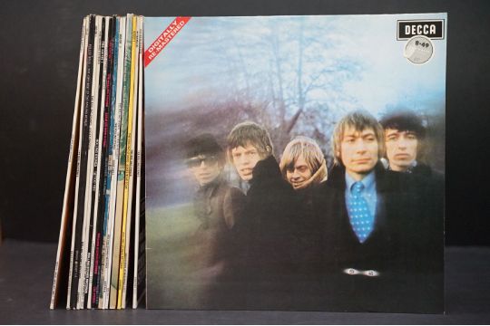 Vinyl - 17 The Rolling Stones LPs spanning their career. Ex overall - Image 1 of 10