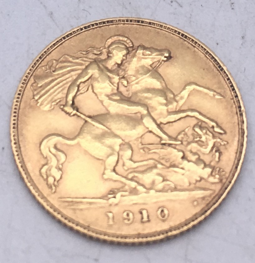 Gold half sovereign 2010