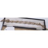 Ladies 9 carat gold and seed pearl necklace 10 grams,