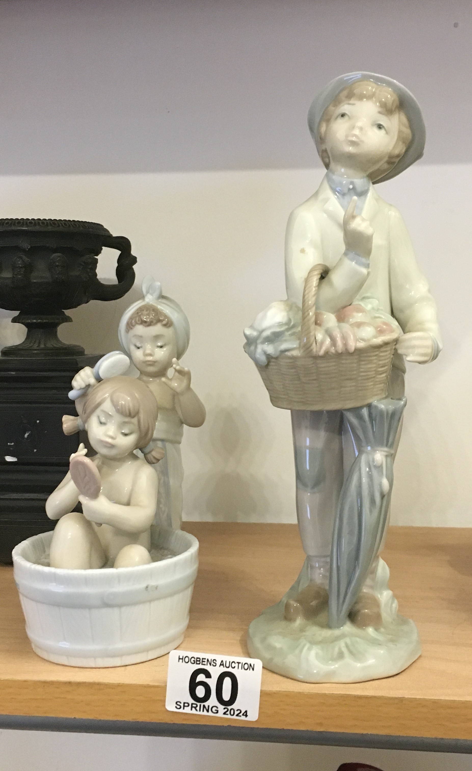 2 Lladro figurines