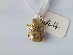 A Novelty Mouse Charm 9Ct